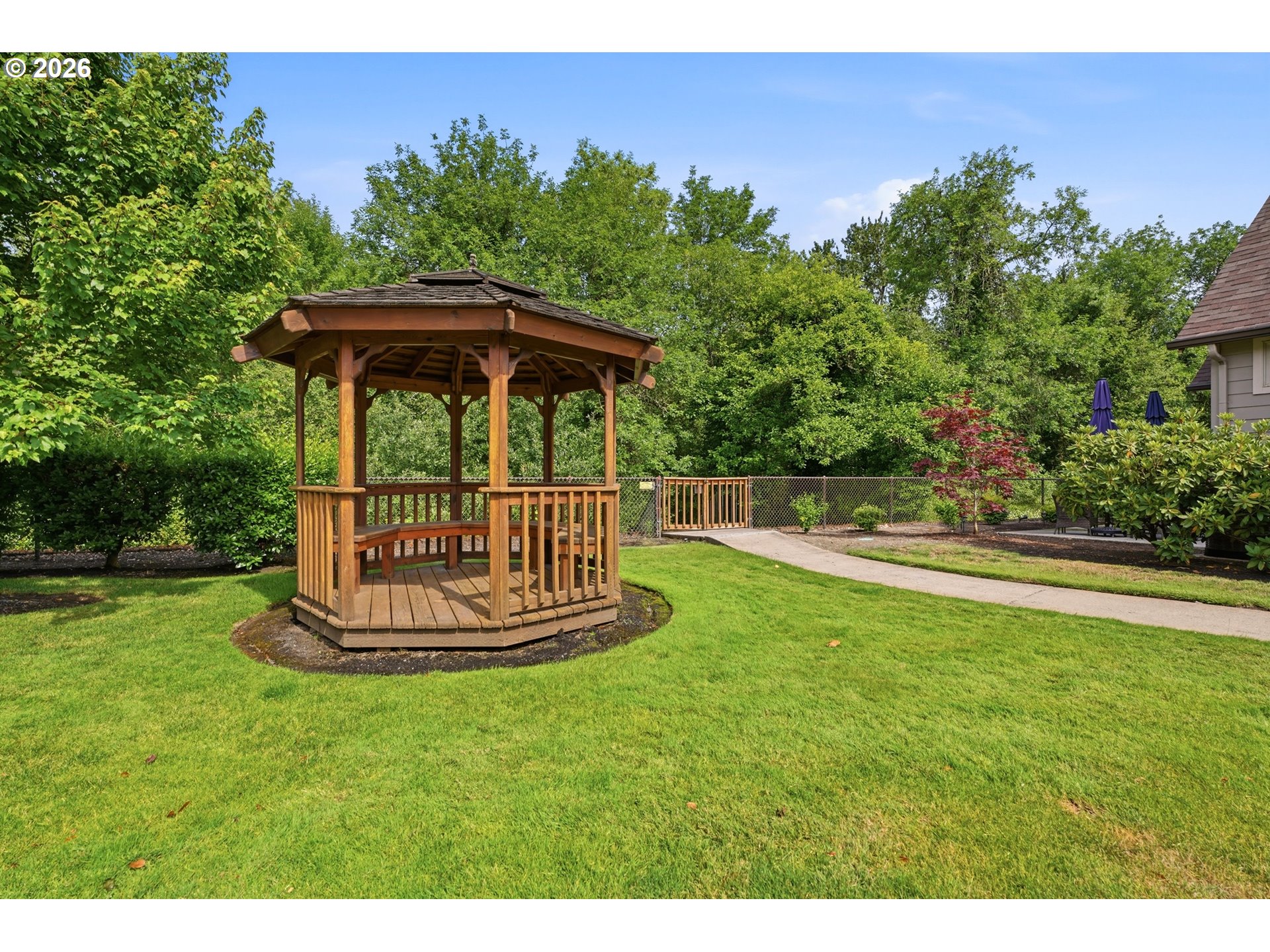 Photo #2: 491227101 Listing: Photo #2