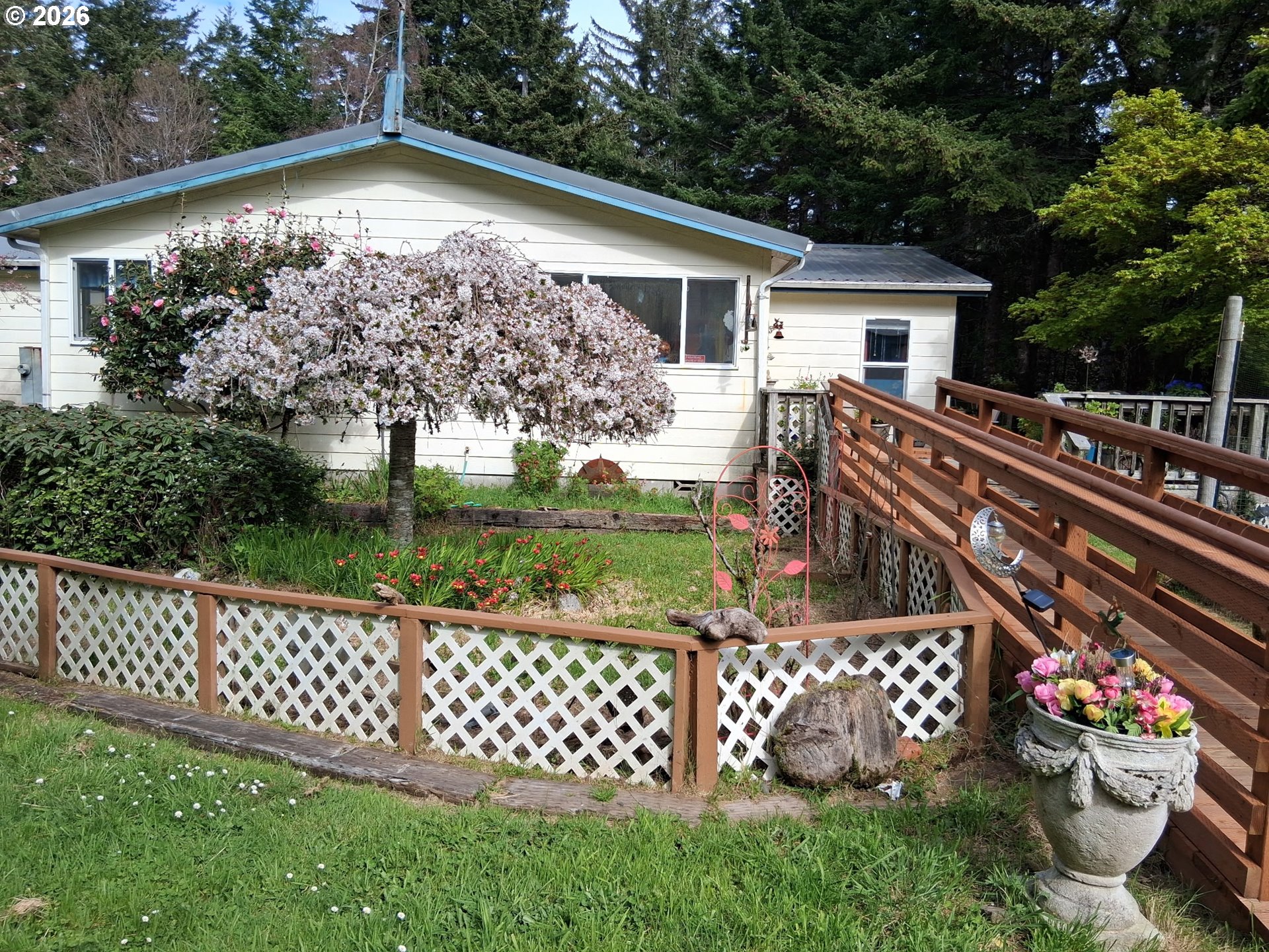 174 SW 10TH AVE, Canby, OR, 97013