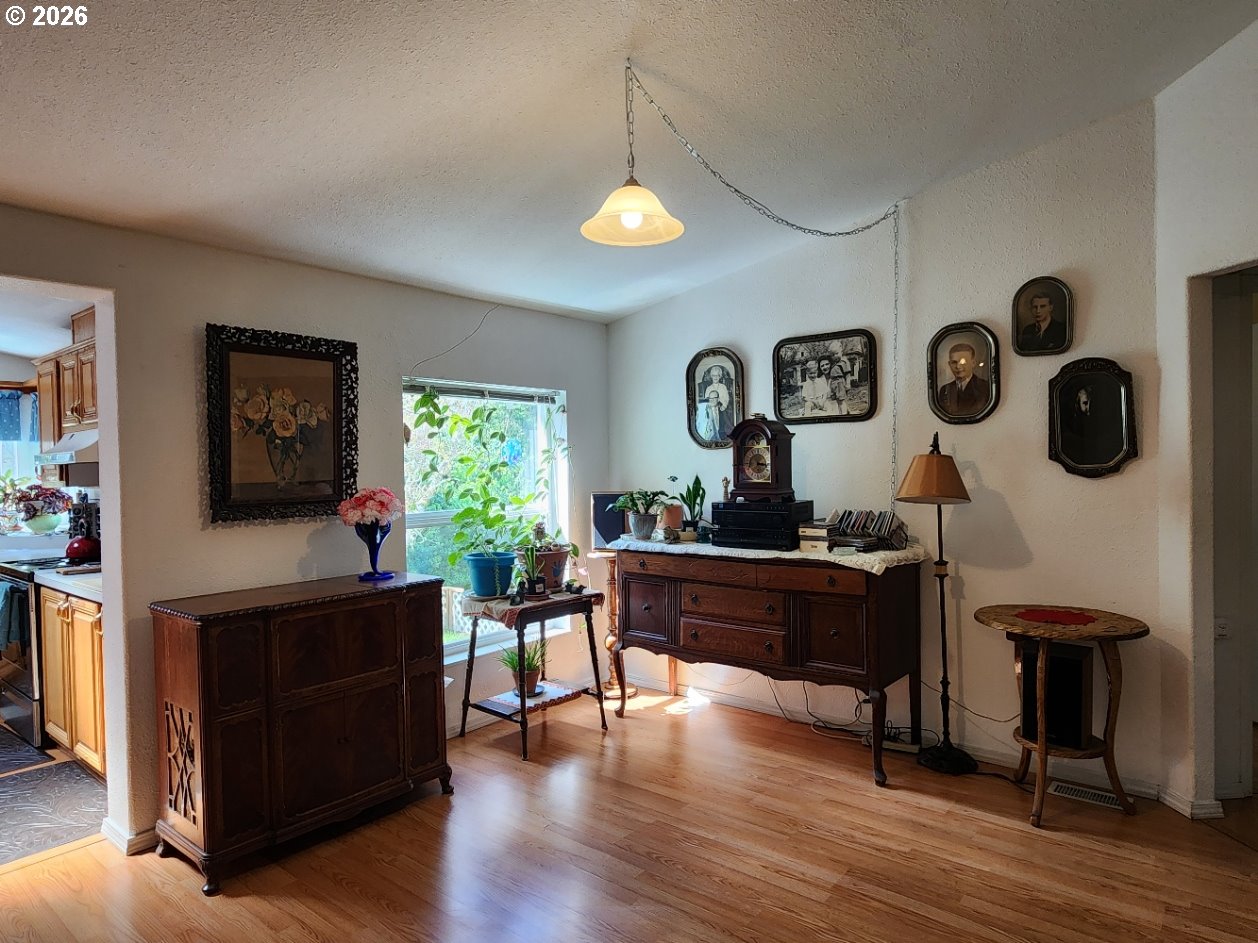 42550 S MILL POND RD, Port Orford, OR, 97465