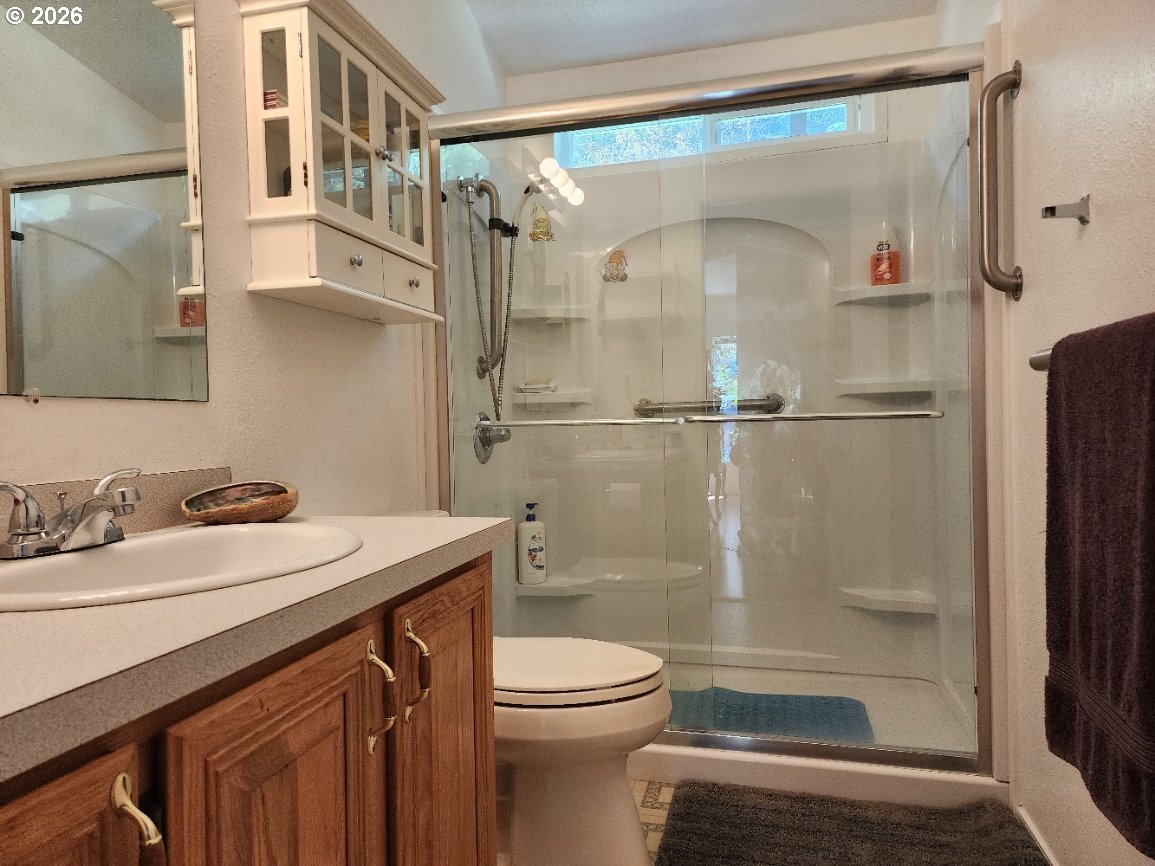 42550 S MILL POND RD, Port Orford, OR, 97465