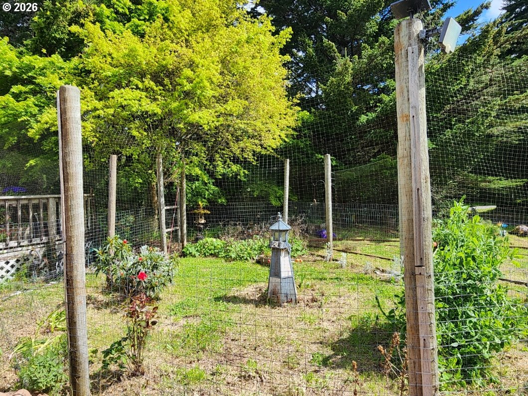 42550 S MILL POND RD, Port Orford, OR, 97465