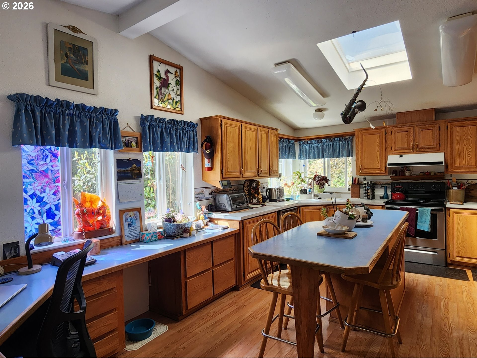 42550 S MILL POND RD, Port Orford, OR, 97465