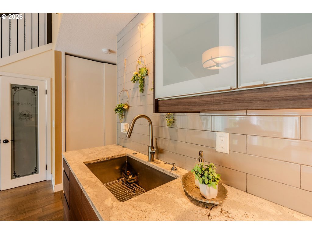 Photo #11: 492841096 Listing: Photo #11
