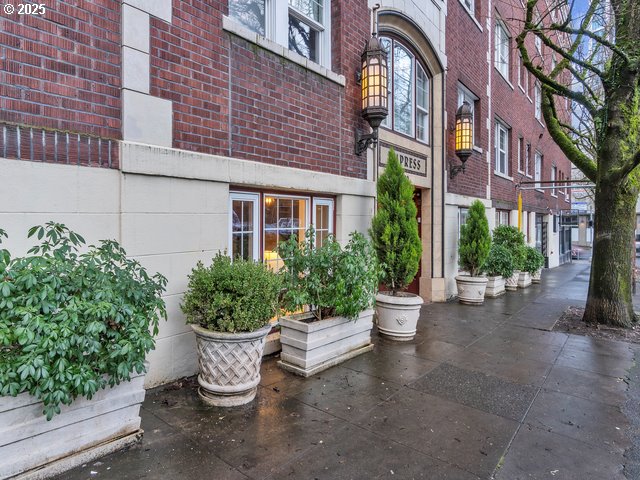 Photo #6: 492894720 Listing: Photo #6