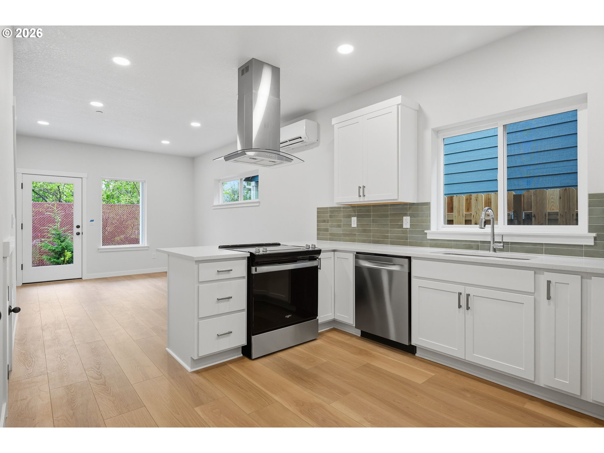 Photo #4: 494820532 Listing: Photo #4