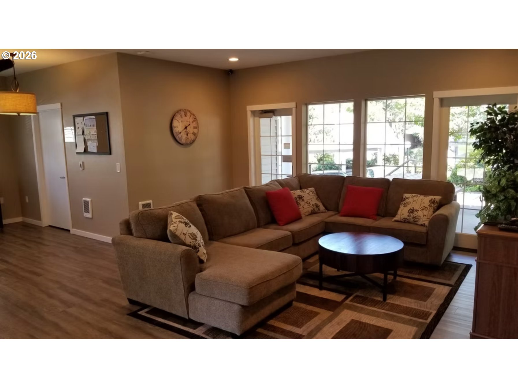 Photo #2: 495392870 Listing: Photo #2