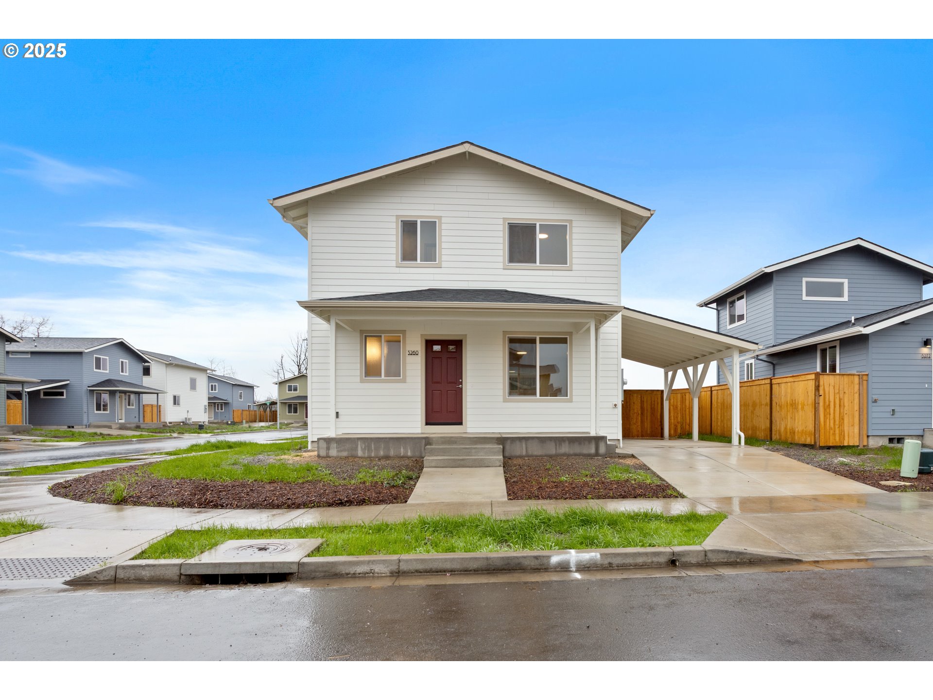 4000 CARMAN DR UNIT 106, Lake Oswego, OR, 97035