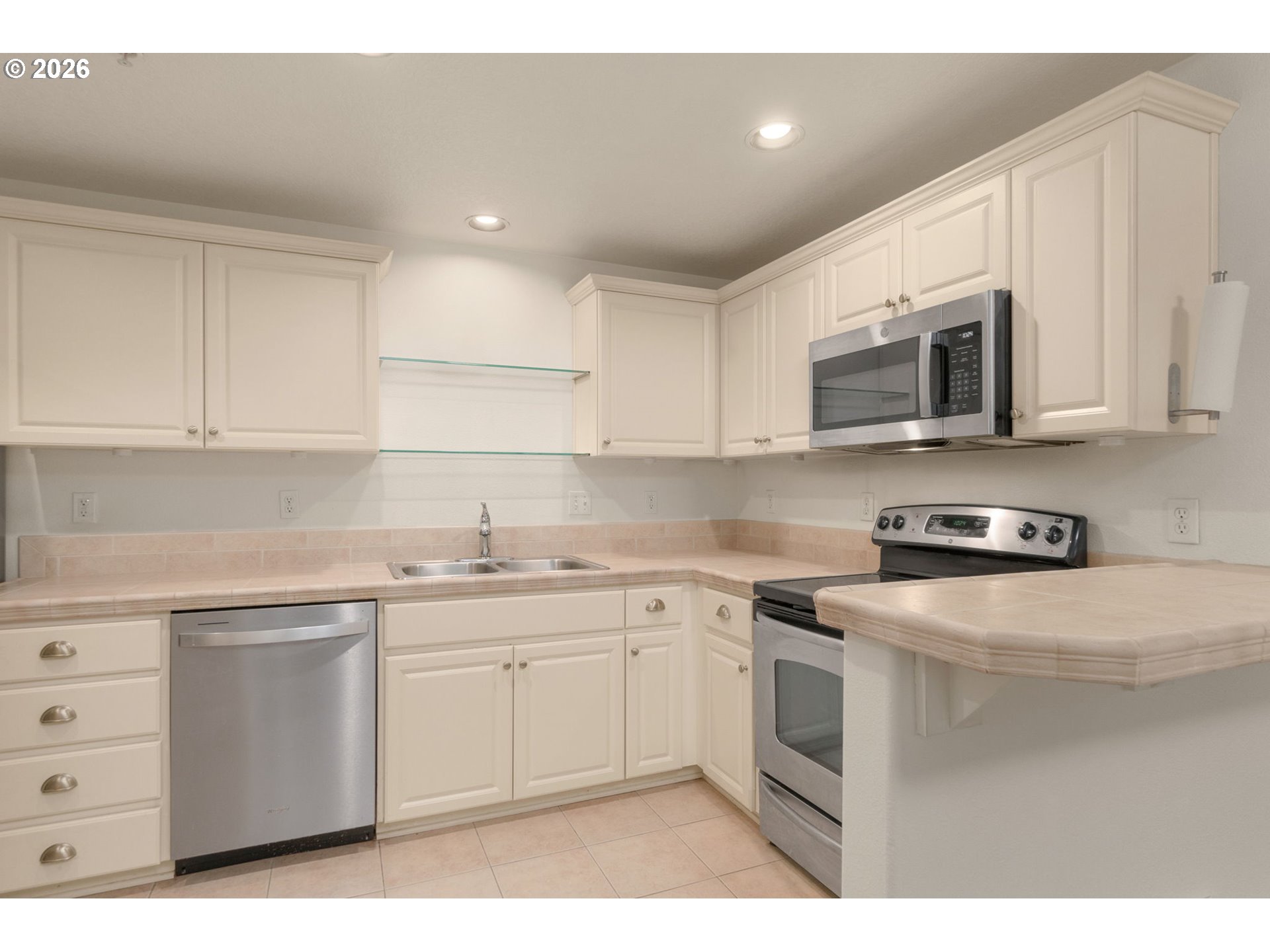 Photo #3: 495810807 Listing: Photo #3