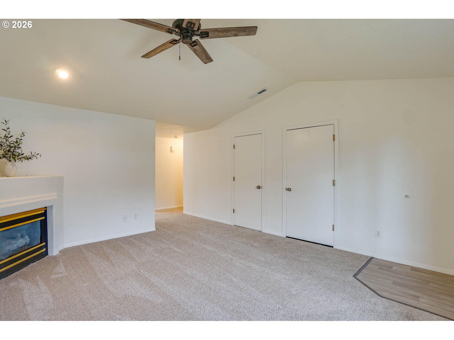 Photo #4: 496573075 Listing: Photo #4