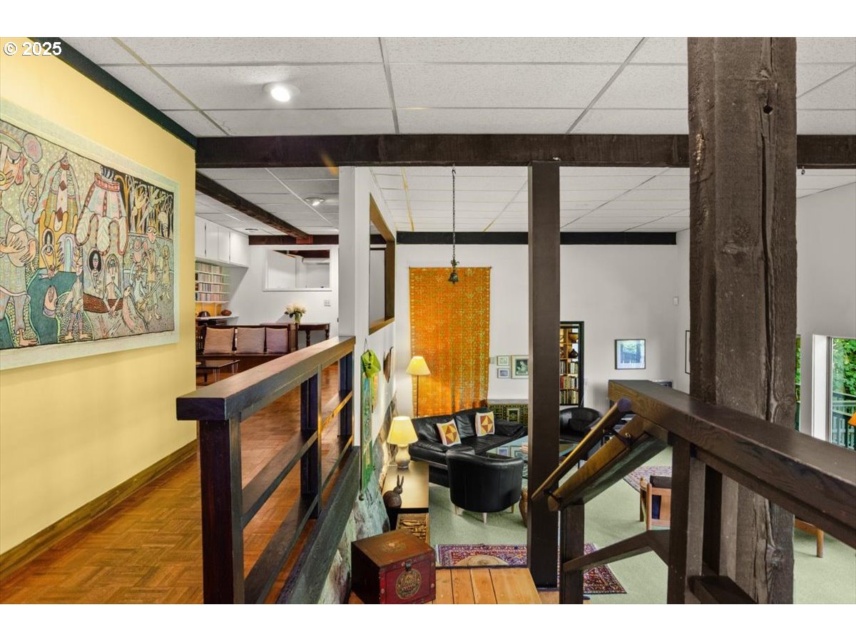 2417/2419 SW MONTGOMERY DR, Portland, OR, 97201