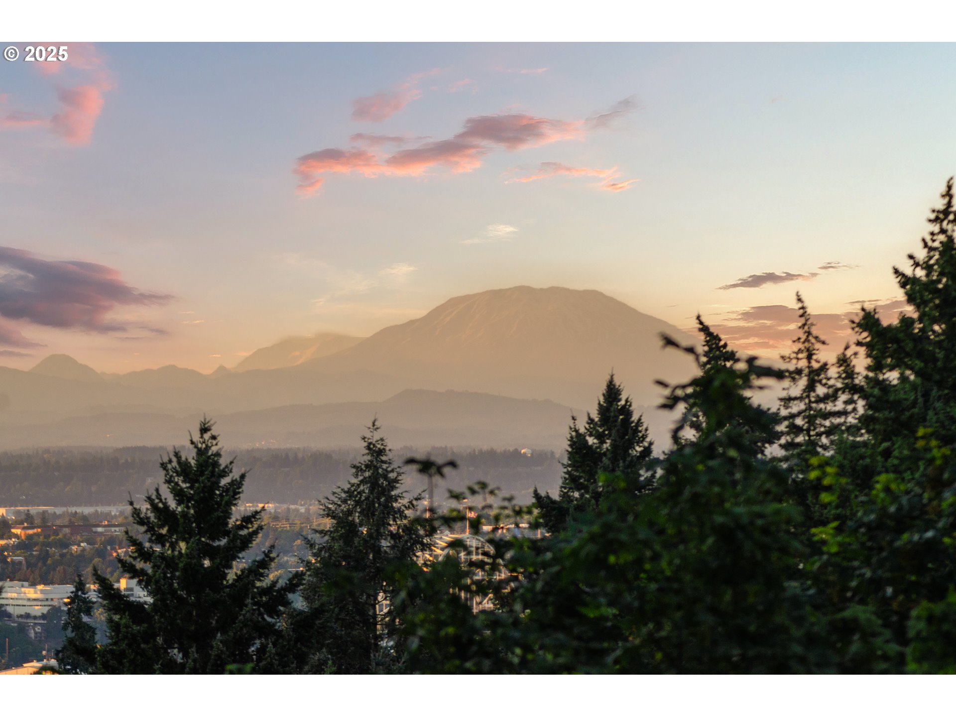 2417/2419 SW MONTGOMERY DR, Portland, OR, 97201