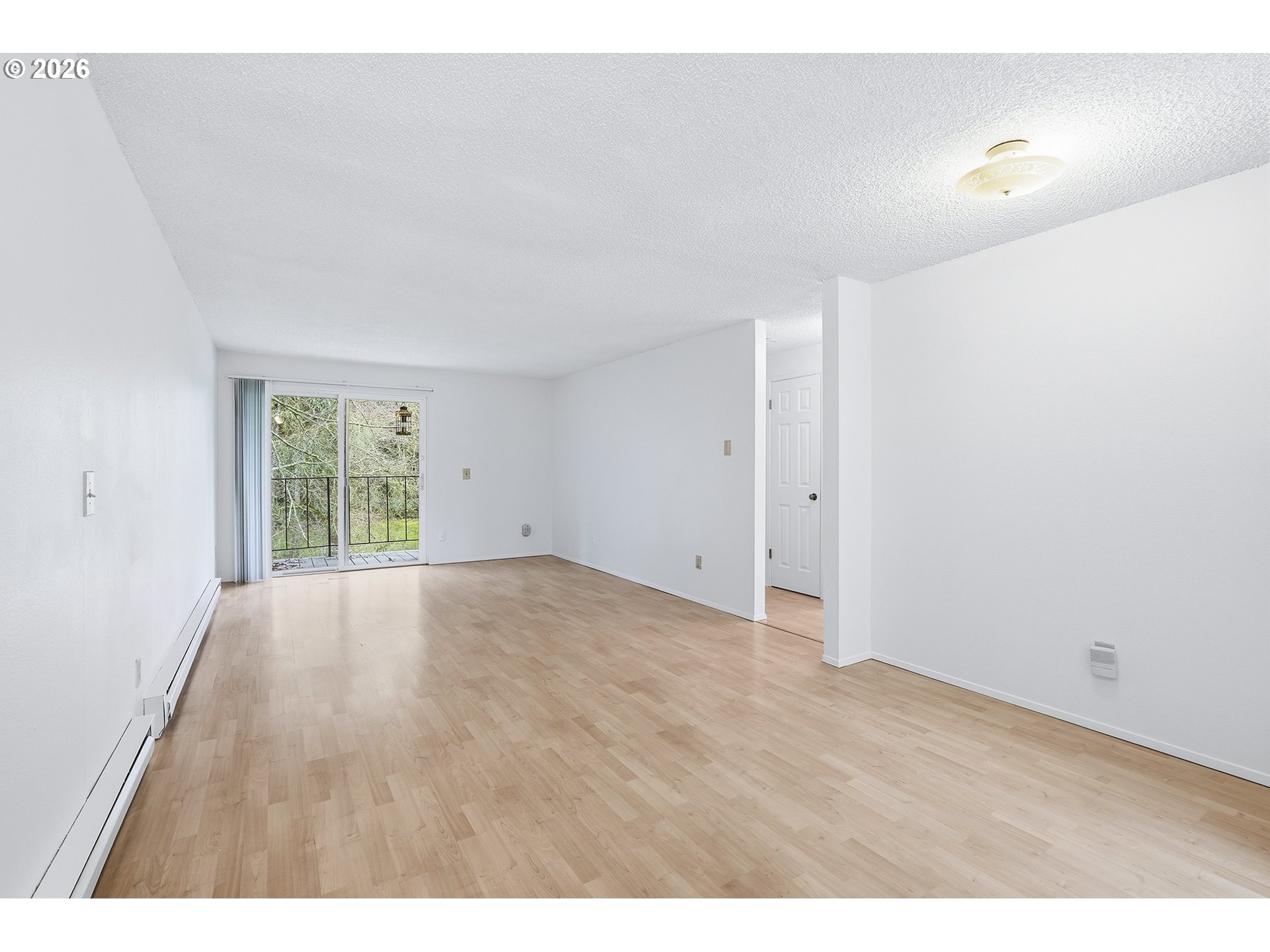 10000 SW HALL BLVD UNIT 4, Portland, OR, 97223