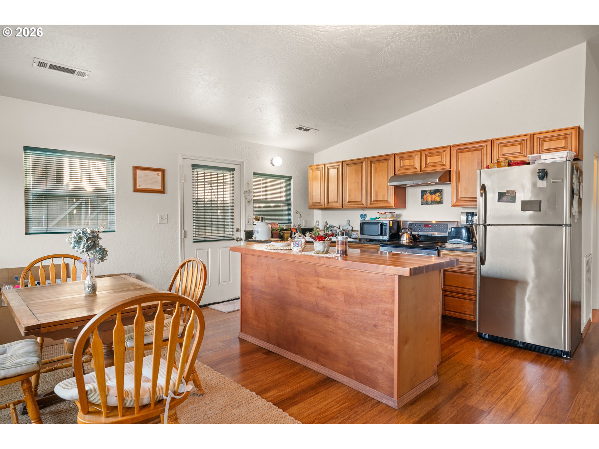 1115 RANSOM AVE, Brookings, OR, 97415