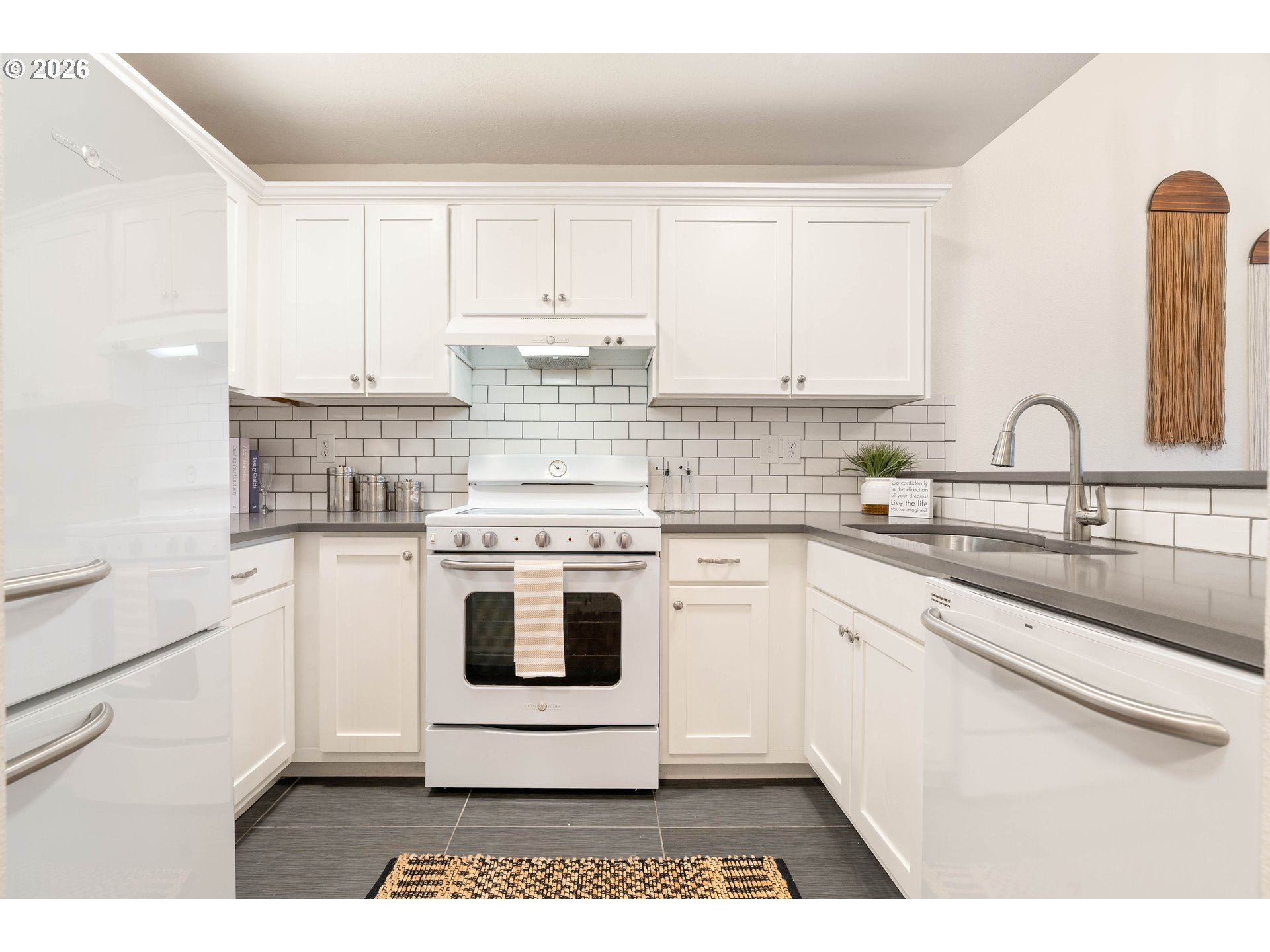 Photo #2: 497863903 Listing: Photo #2