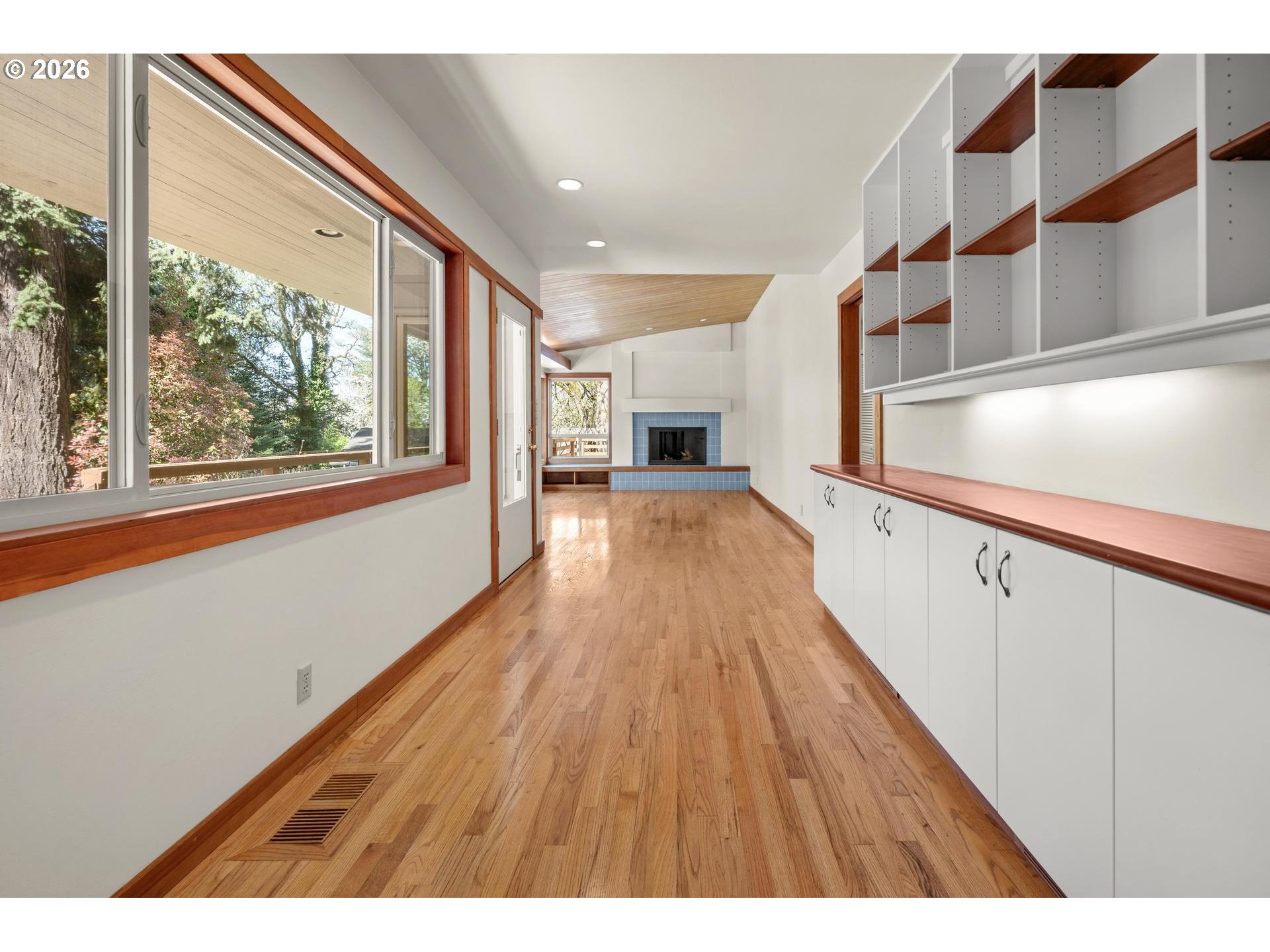 2591 GREENTREE RD, Lake Oswego, OR, 97034