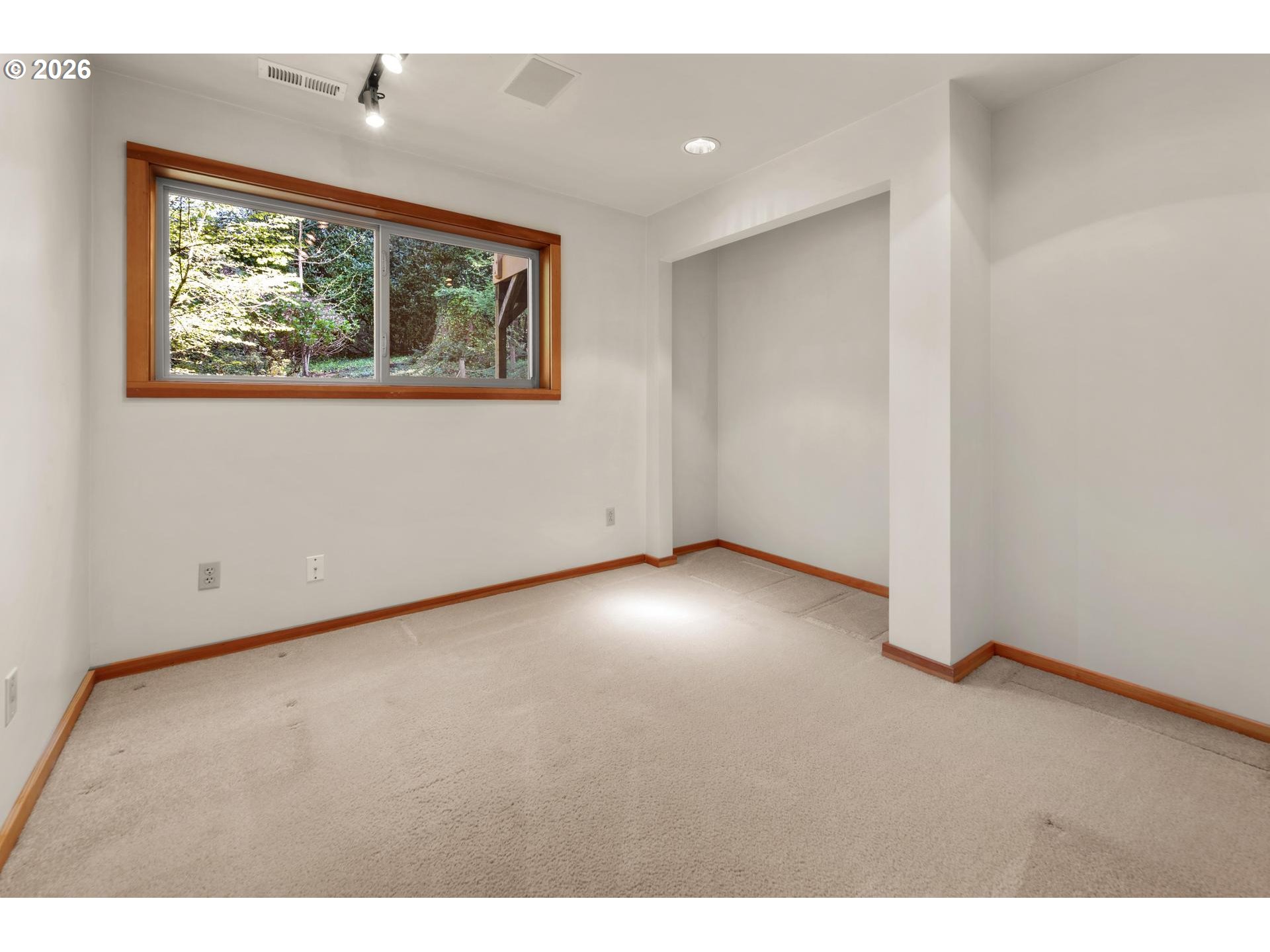 2591 GREENTREE RD, Lake Oswego, OR, 97034
