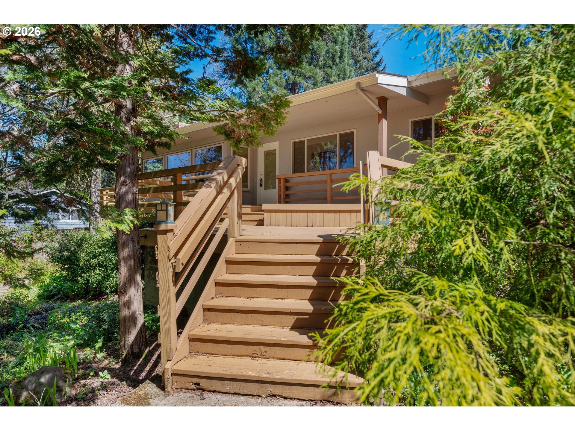 2591 GREENTREE RD, Lake Oswego, OR, 97034