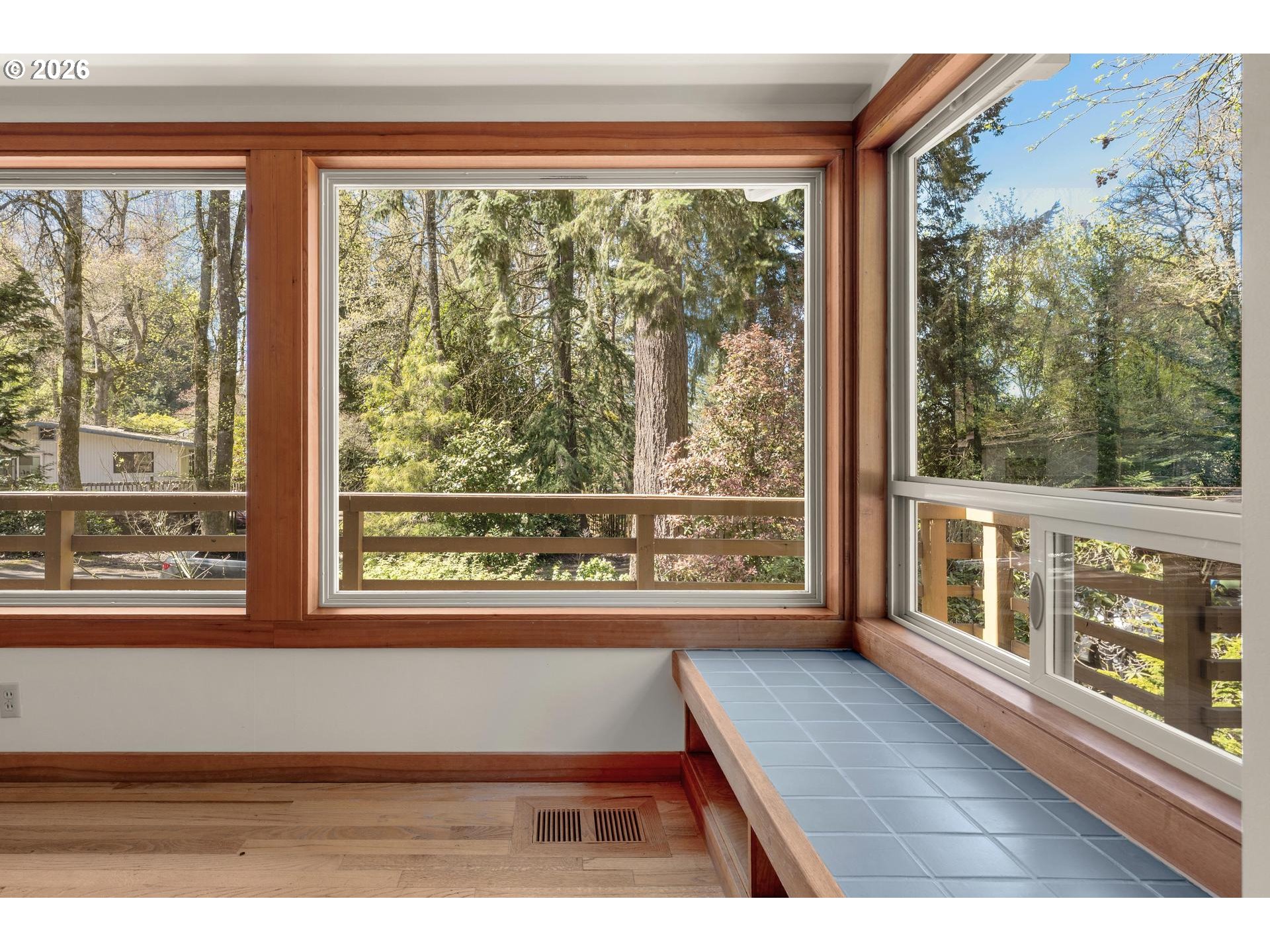 2591 GREENTREE RD, Lake Oswego, OR, 97034