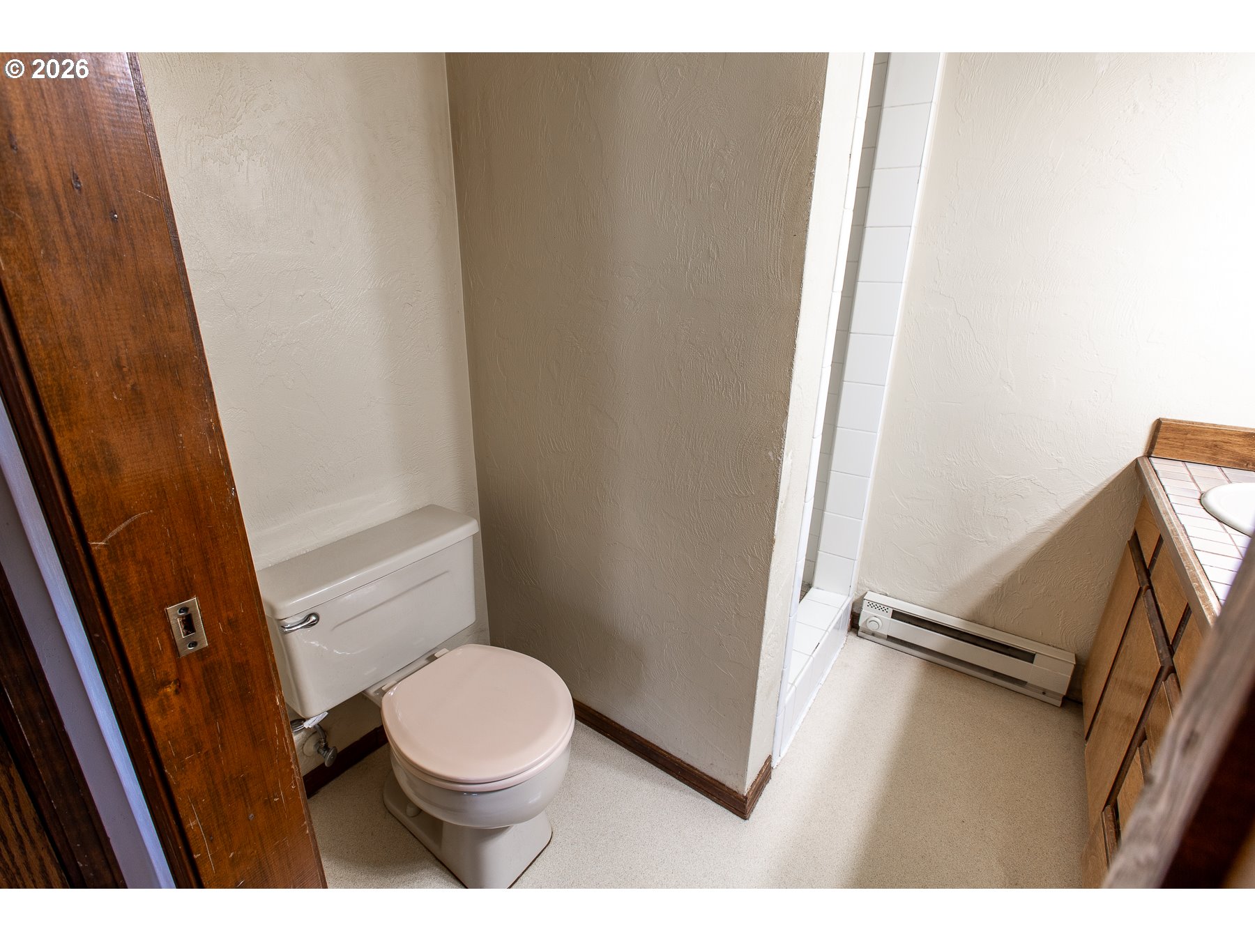 992 SUNSET DR, Springfield, OR, 97477