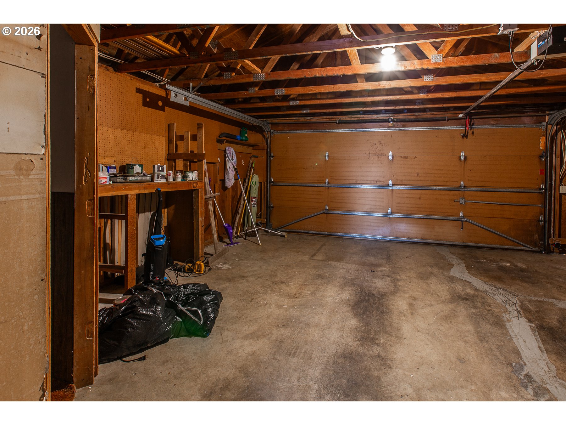 992 SUNSET DR, Springfield, OR, 97477