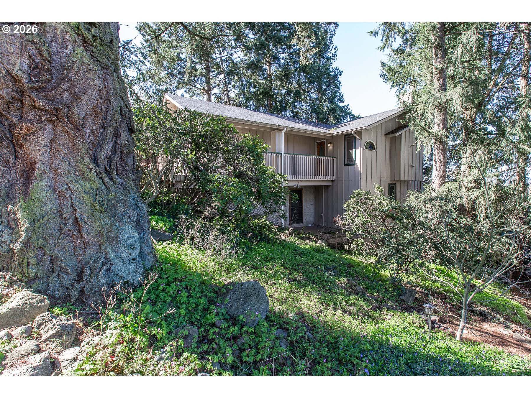 992 SUNSET DR, Springfield, OR, 97477