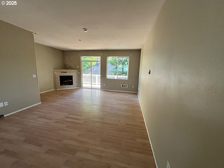 Photo #3: 502701414 Listing 