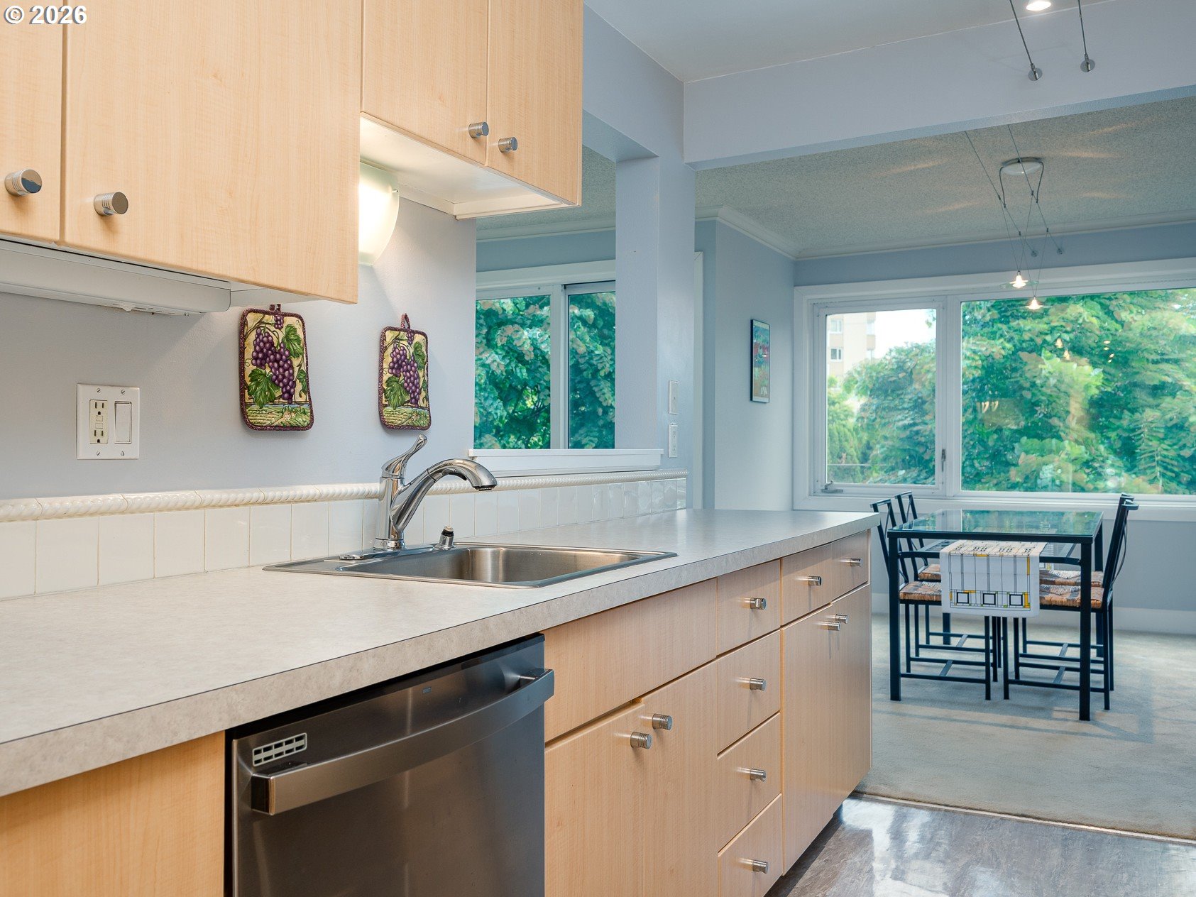 Photo #6: 503060796 Listing: Photo #6