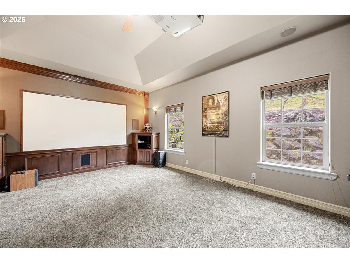 1700 NW AVERY ST, Roseburg, OR, 97471