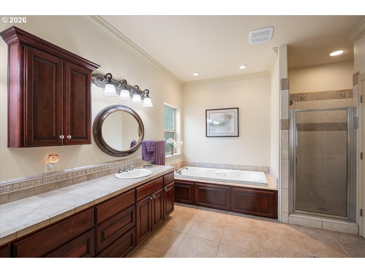 1700 NW AVERY ST, Roseburg, OR, 97471