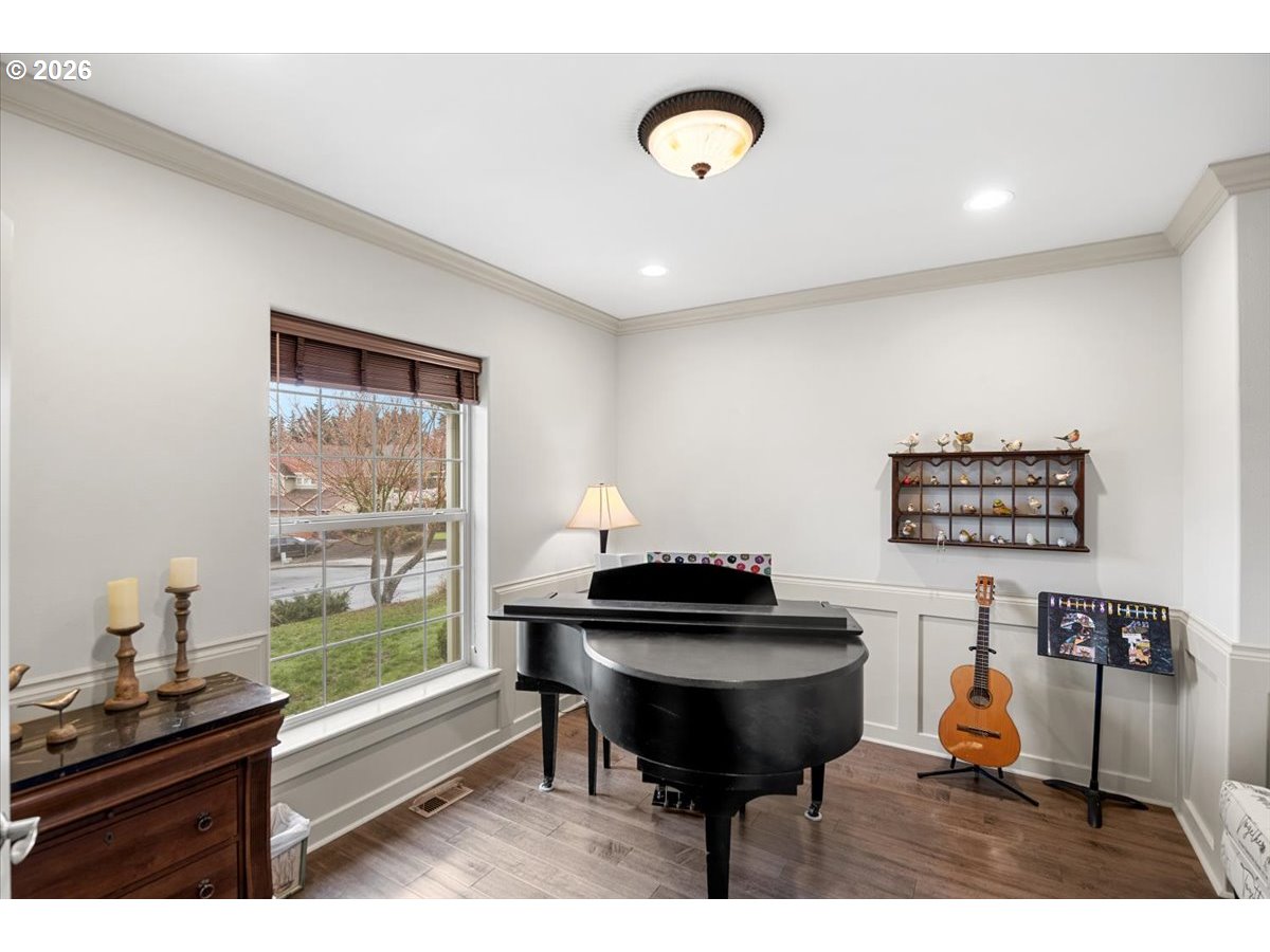 1700 NW AVERY ST, Roseburg, OR, 97471