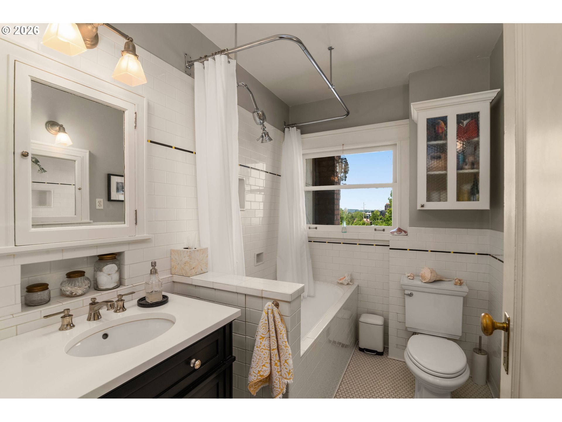 Photo #12: 504426040 Listing: Photo #12