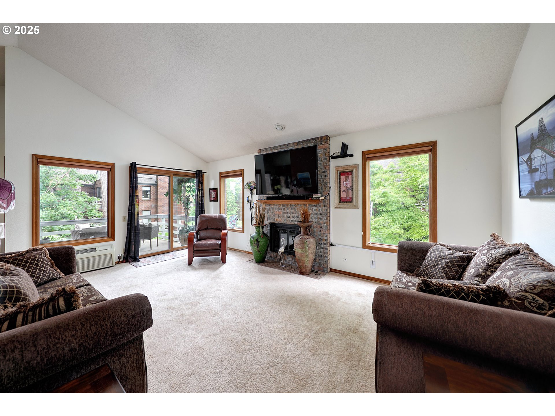 Photo #5: 505089782 Listing: Photo #5