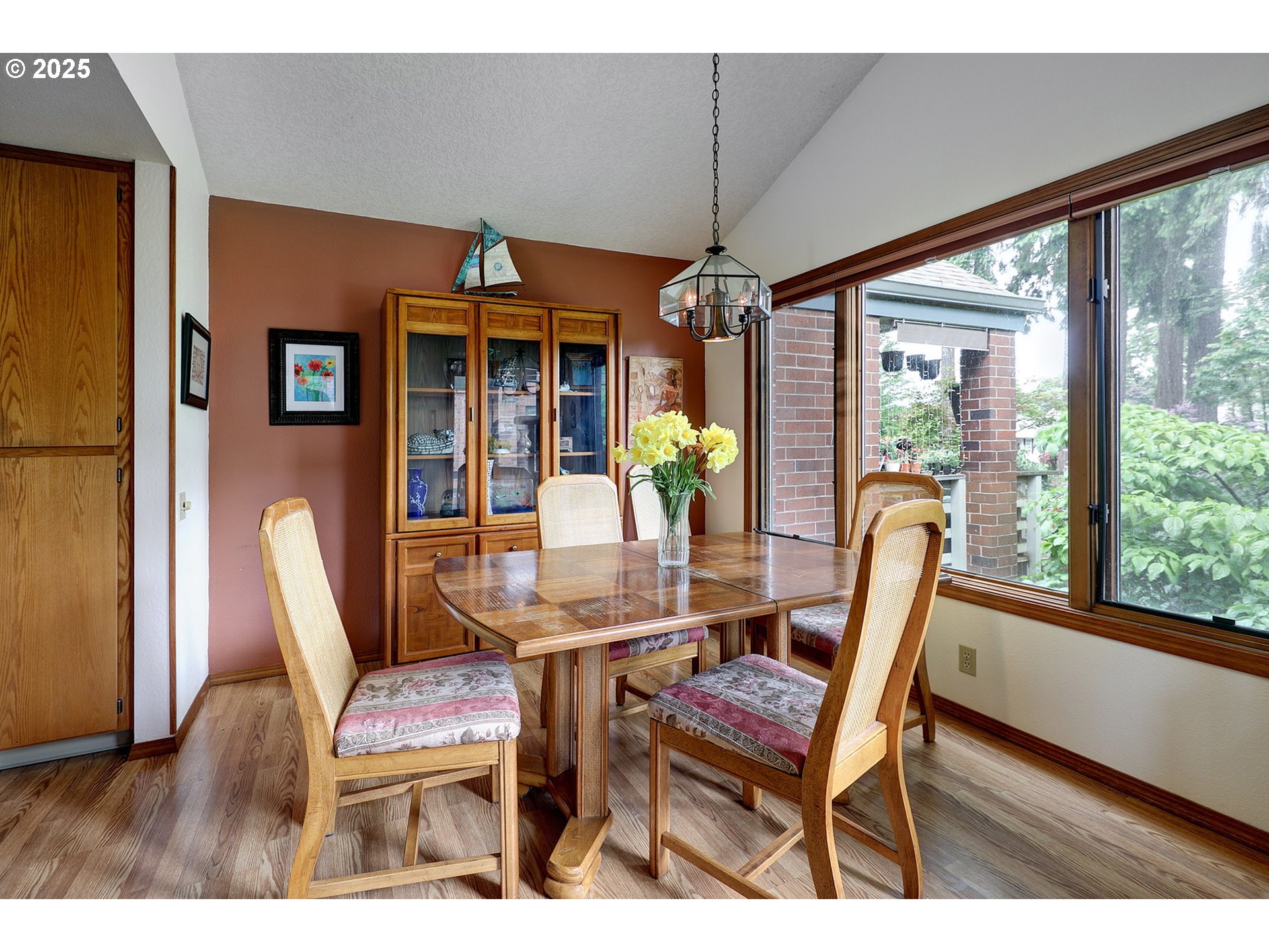 Photo #9: 505089782 Listing: Photo #9