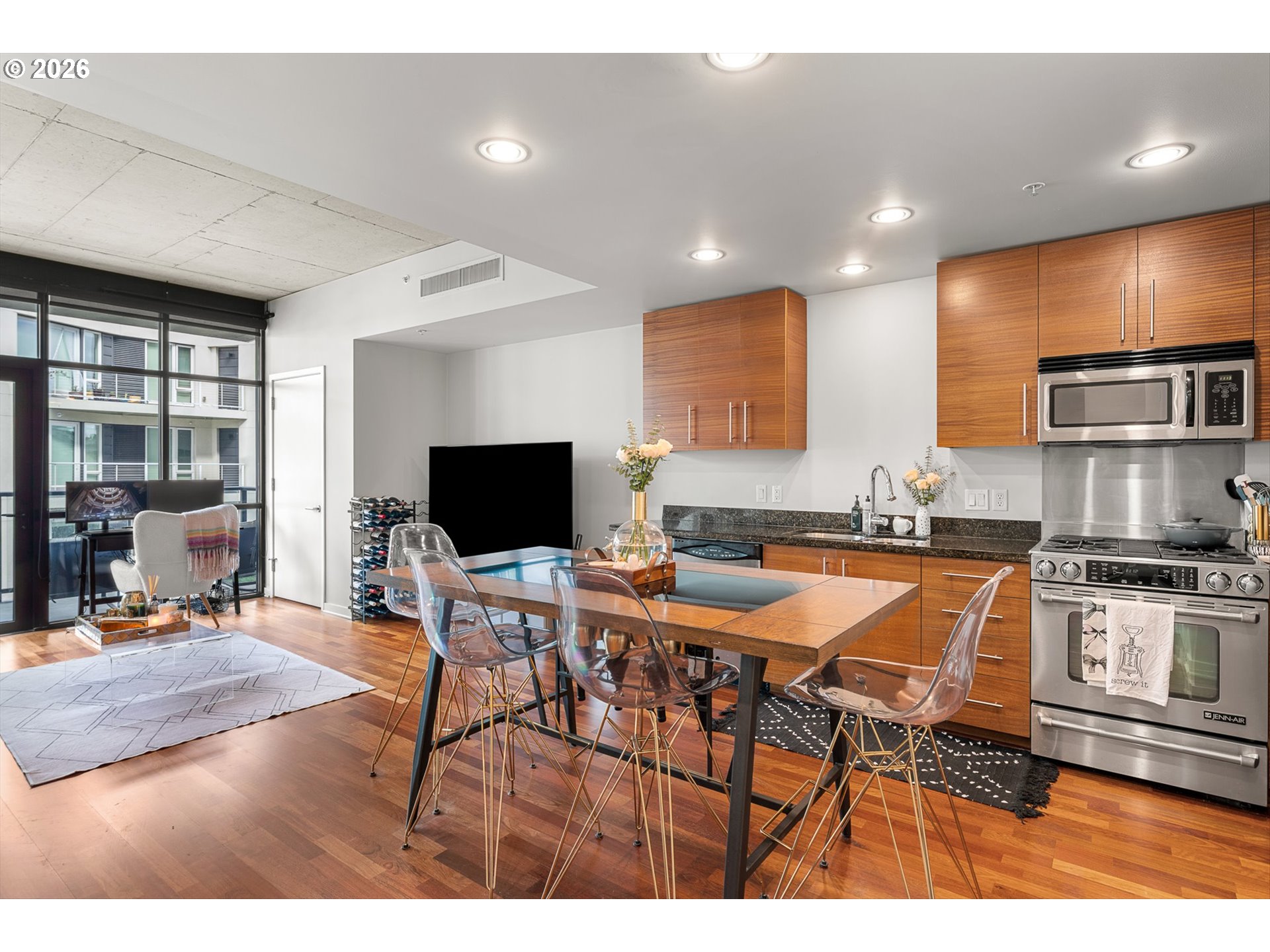 Photo #13: 505441735 Listing: Photo #13