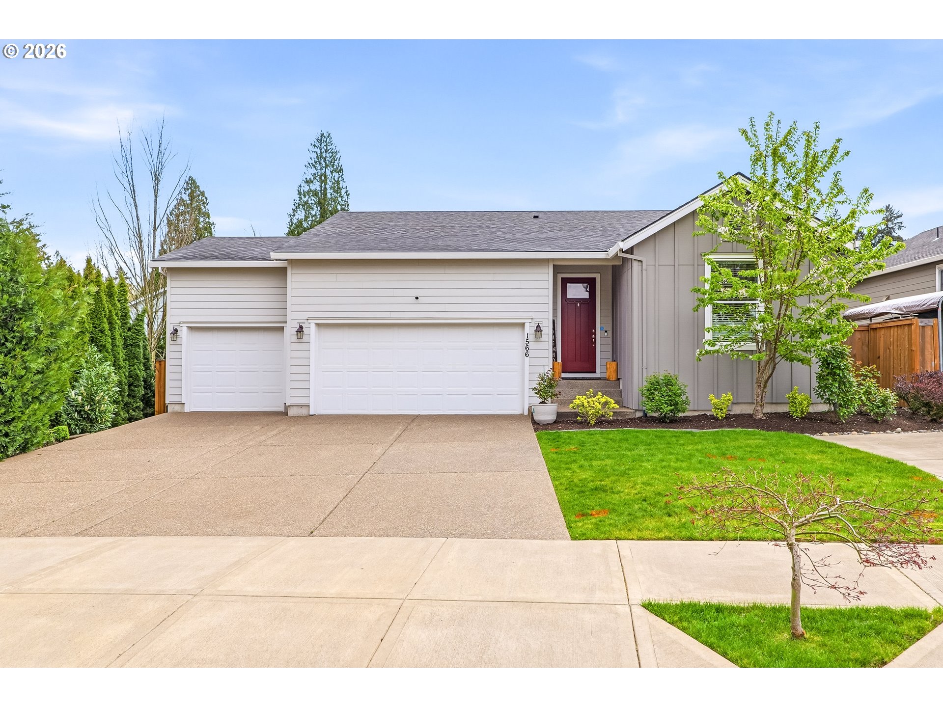 1566 N SPRUCE ST, Canby, OR, 97013