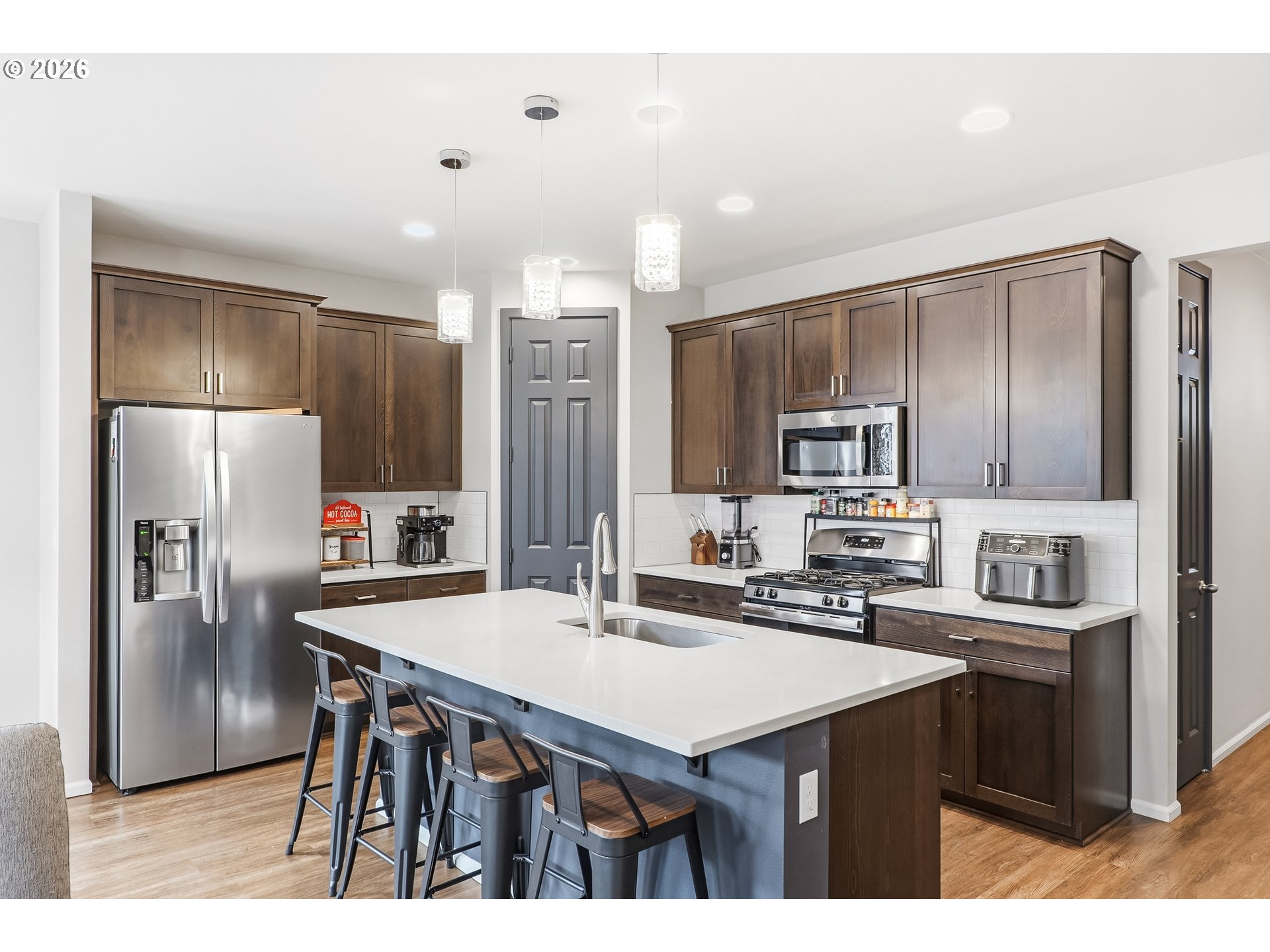 1566 N SPRUCE ST, Canby, OR, 97013