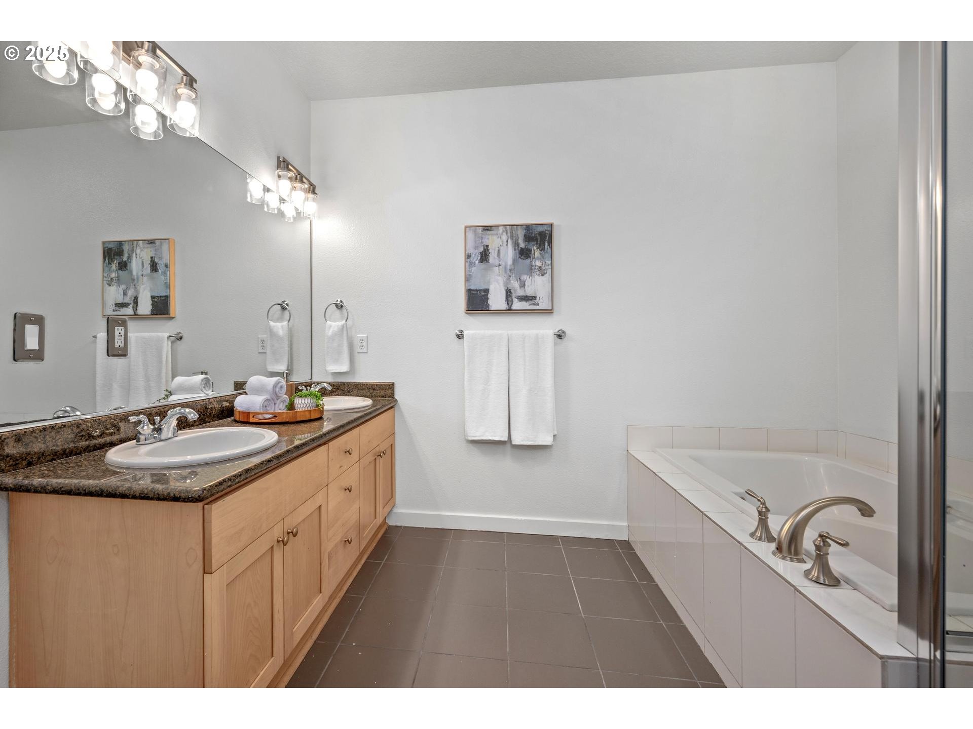 Photo #25: 505630989 Listing: Photo #25