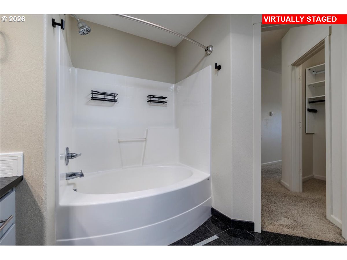 Photo #25: 505778172 Listing: Photo #25