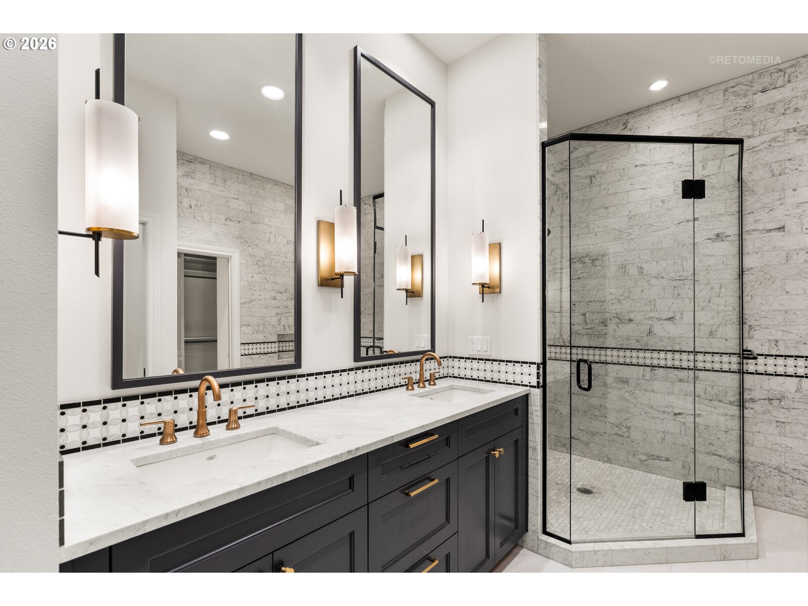 124 D AVE, Lake Oswego, OR, 97034