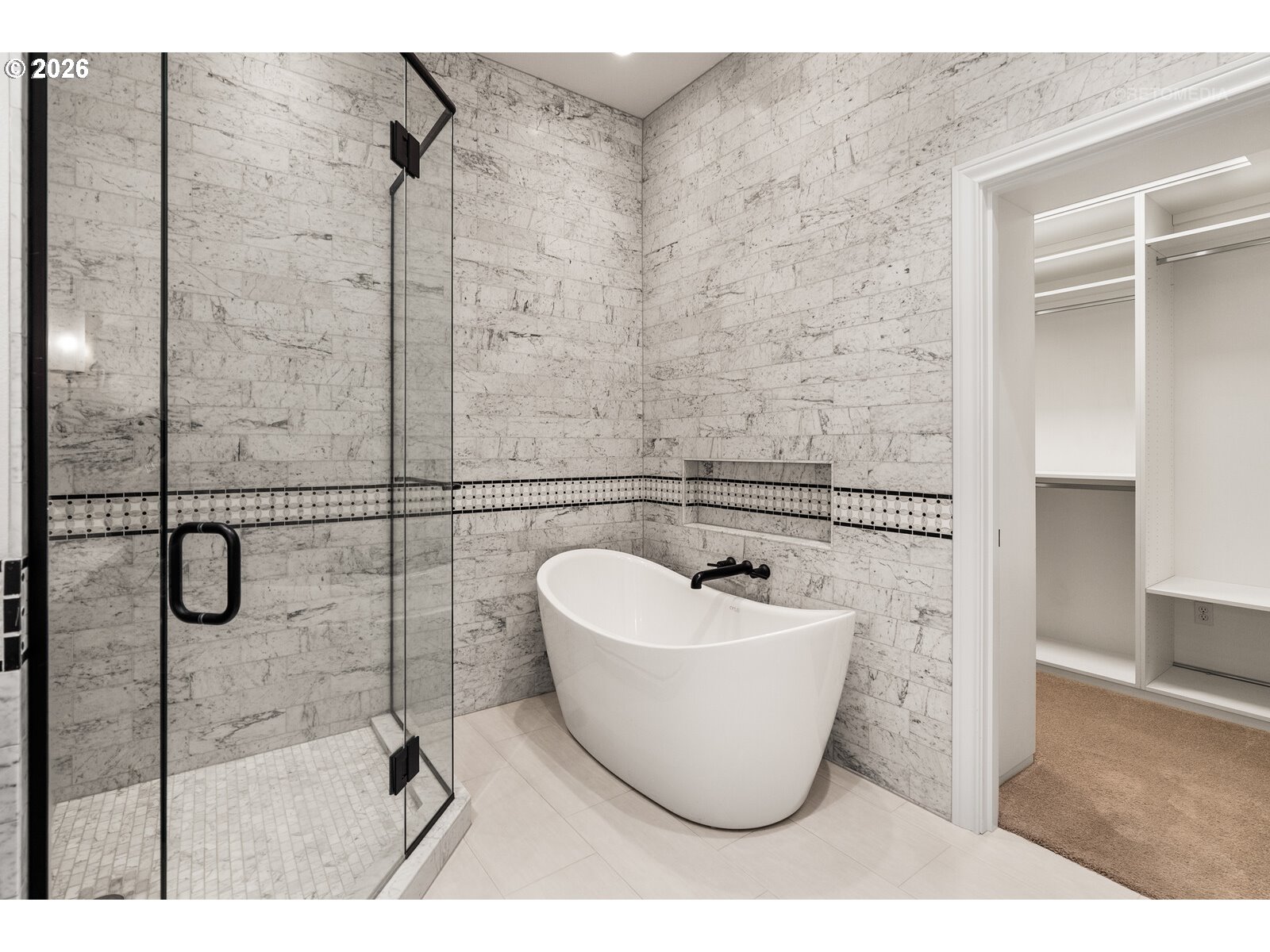 124 D AVE, Lake Oswego, OR, 97034