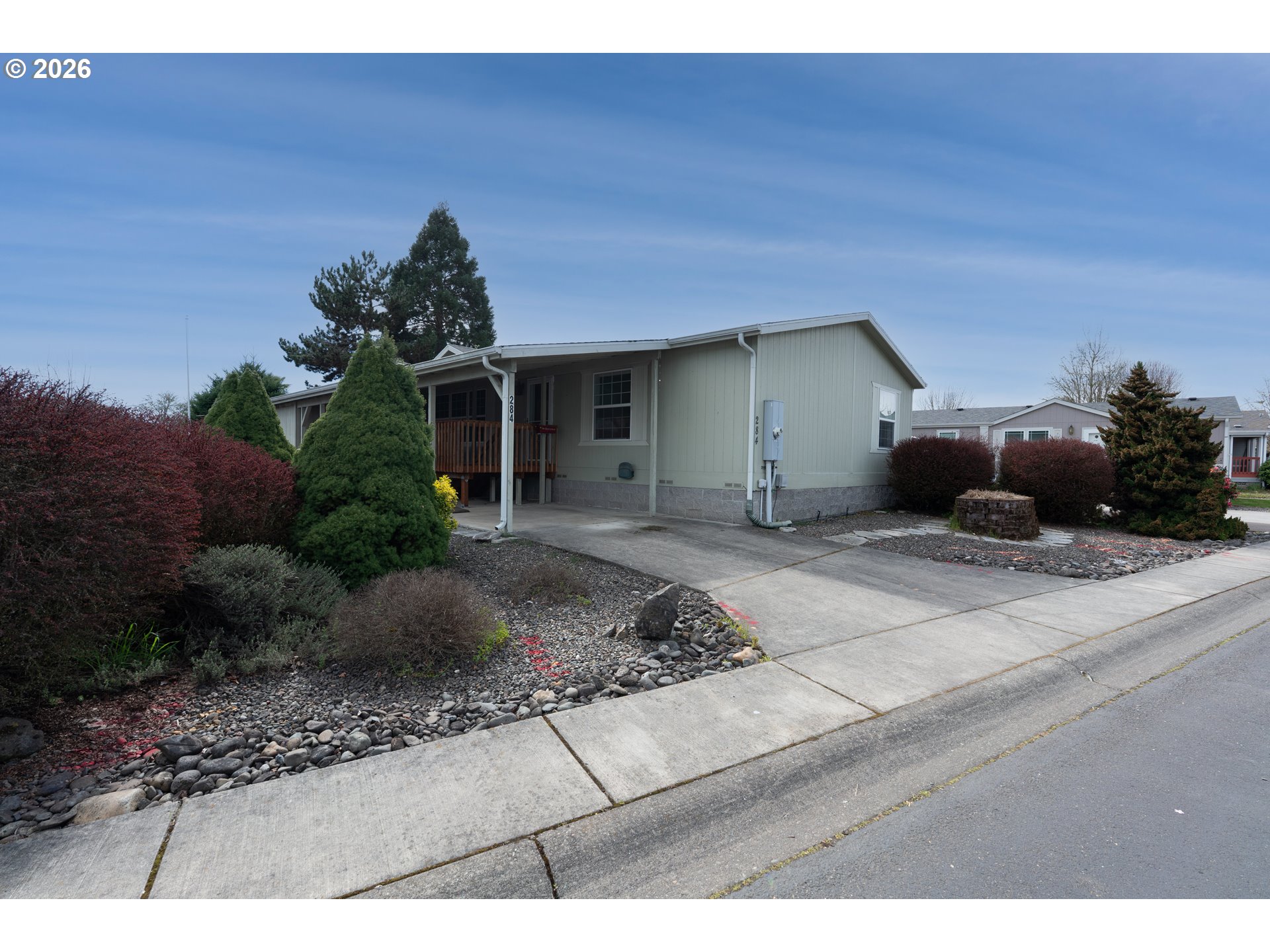 284 TROUT LOOP UNIT 27, Roseburg, OR, 97471