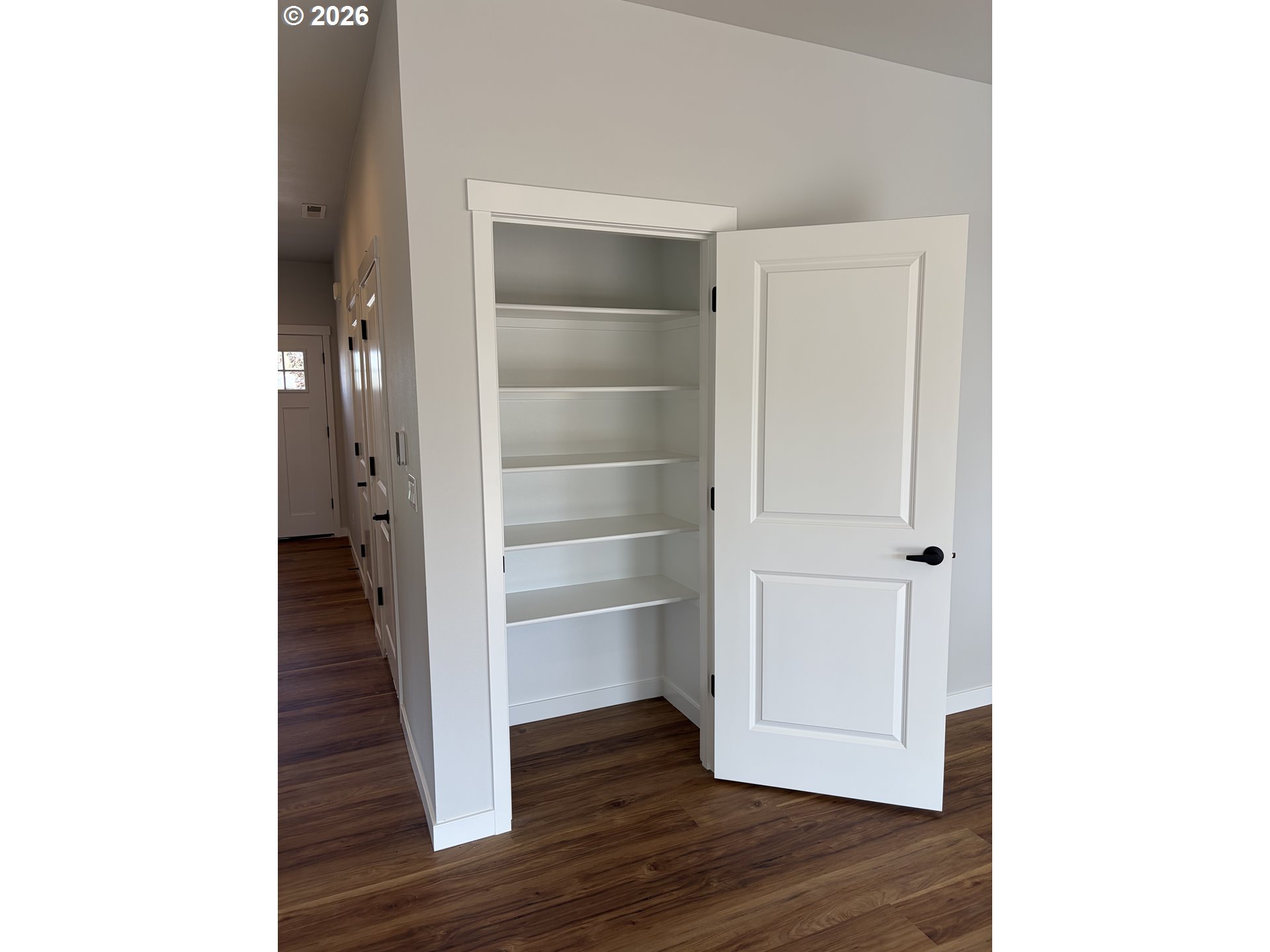 1542 BARN ST, Woodburn, OR, 97071