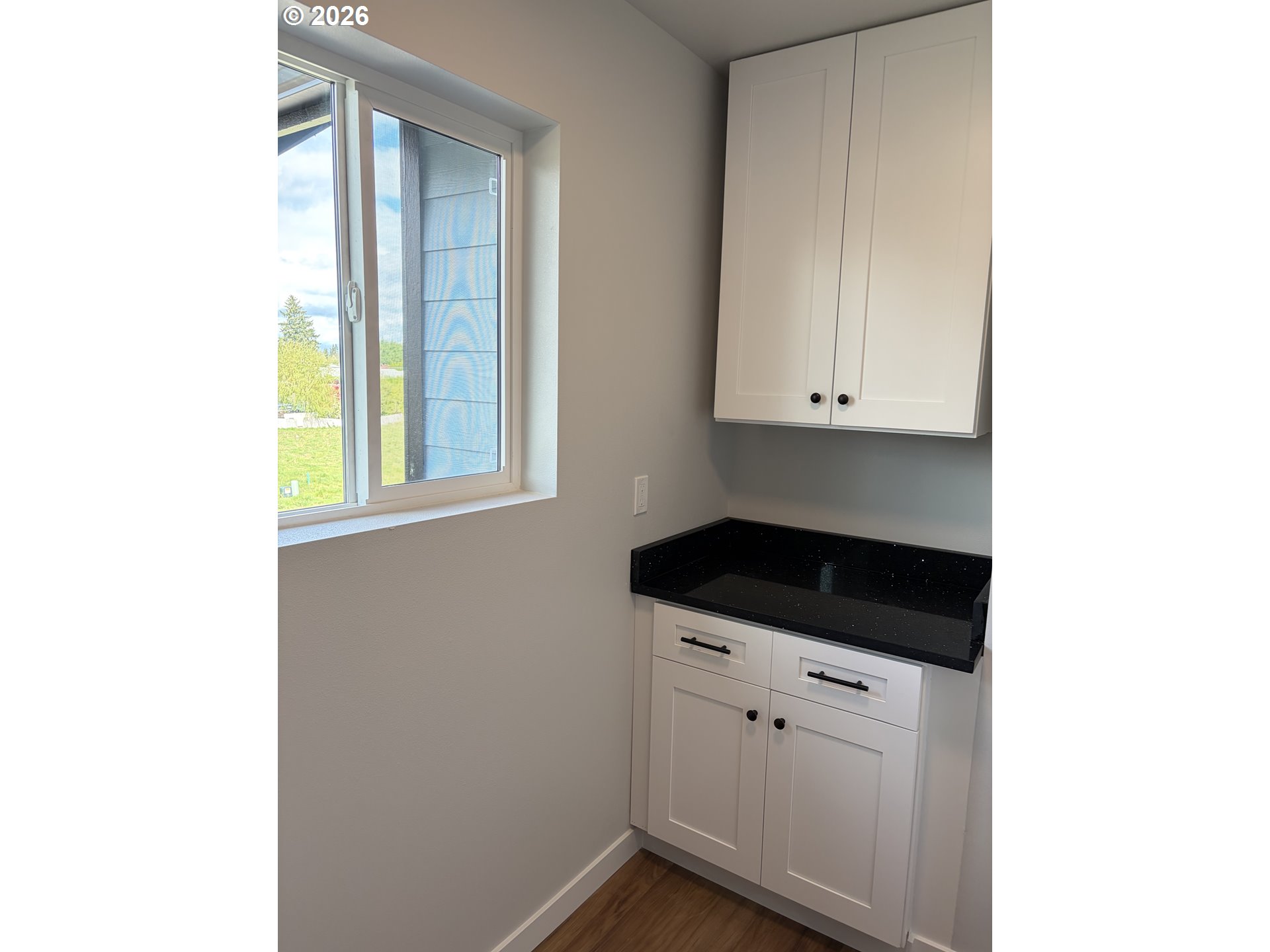 1542 BARN ST, Woodburn, OR, 97071