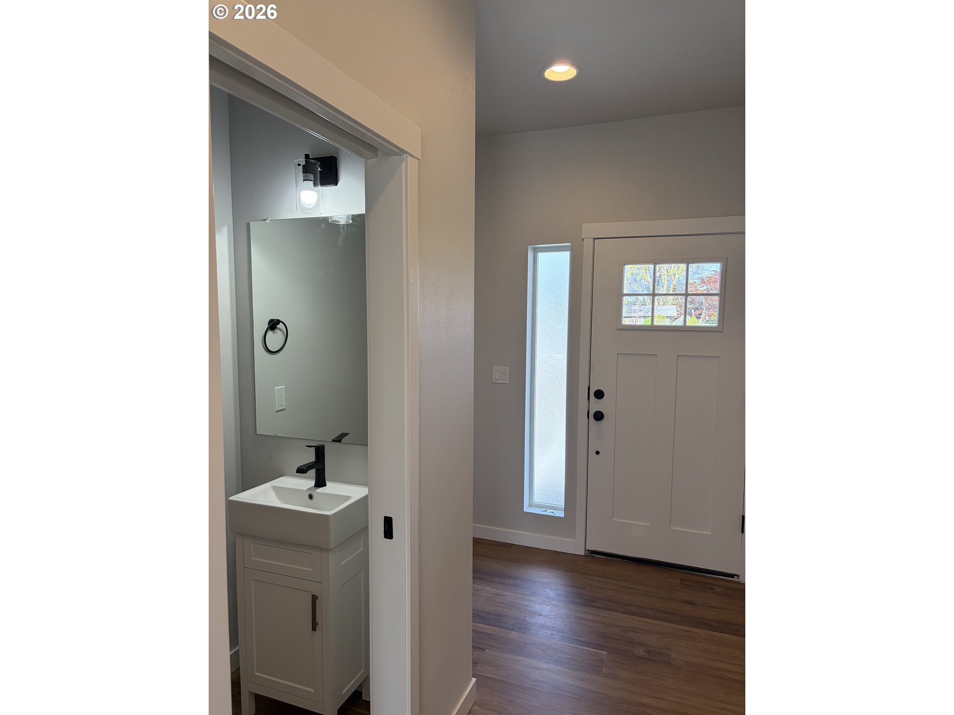 1542 BARN ST, Woodburn, OR, 97071