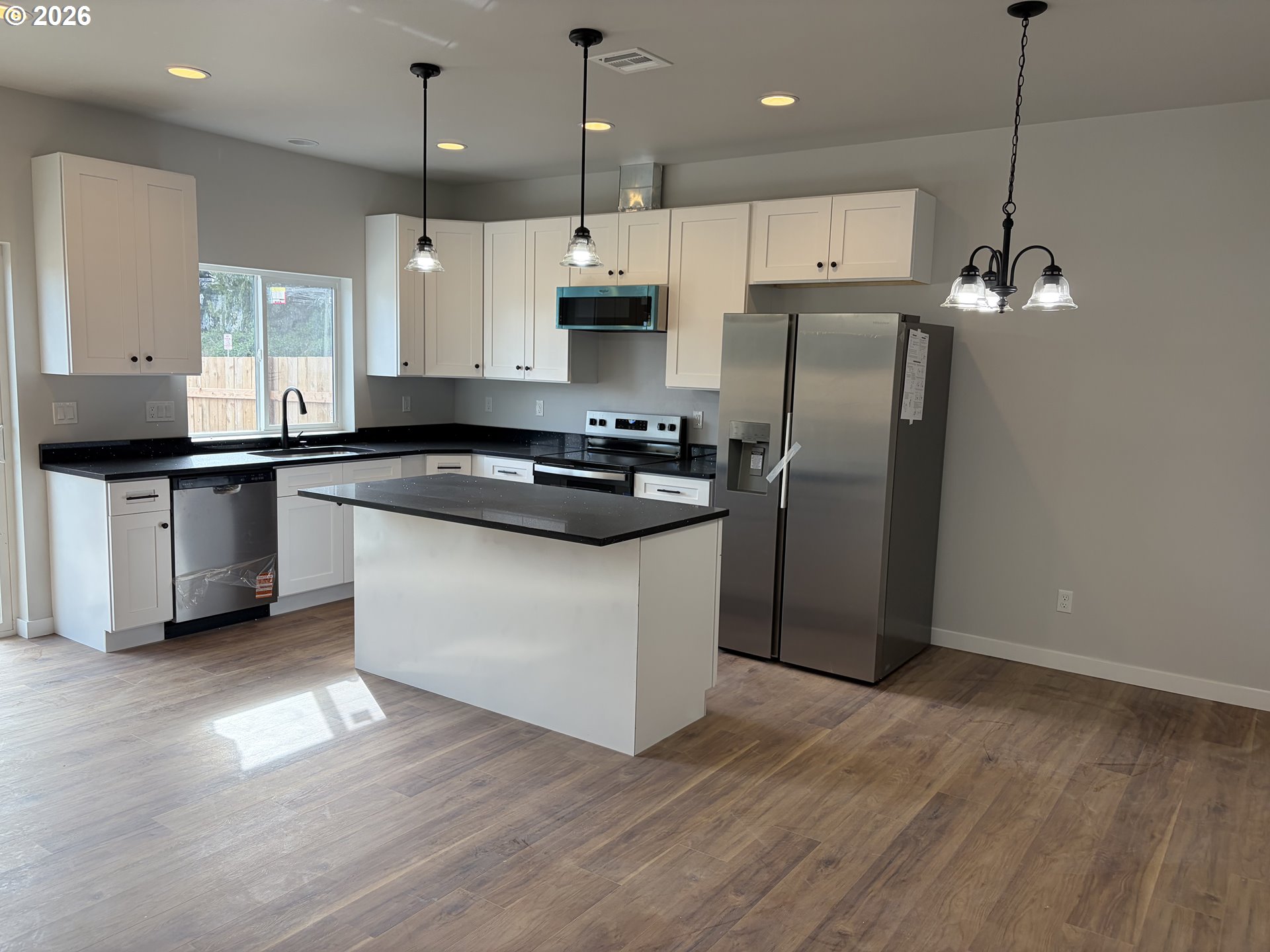 1542 BARN ST, Woodburn, OR, 97071