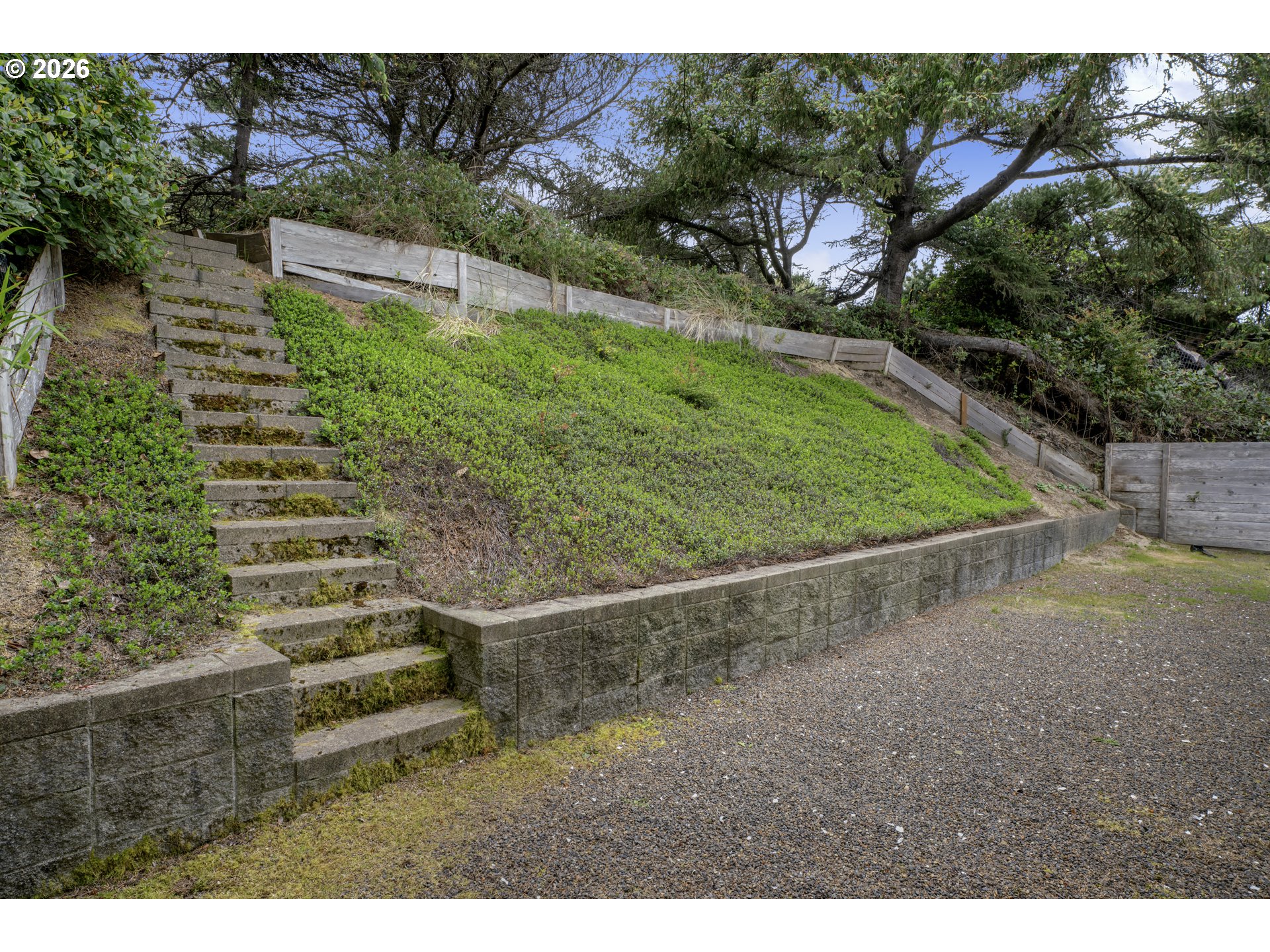 88352 1ST AVE, Florence, OR, 97439
