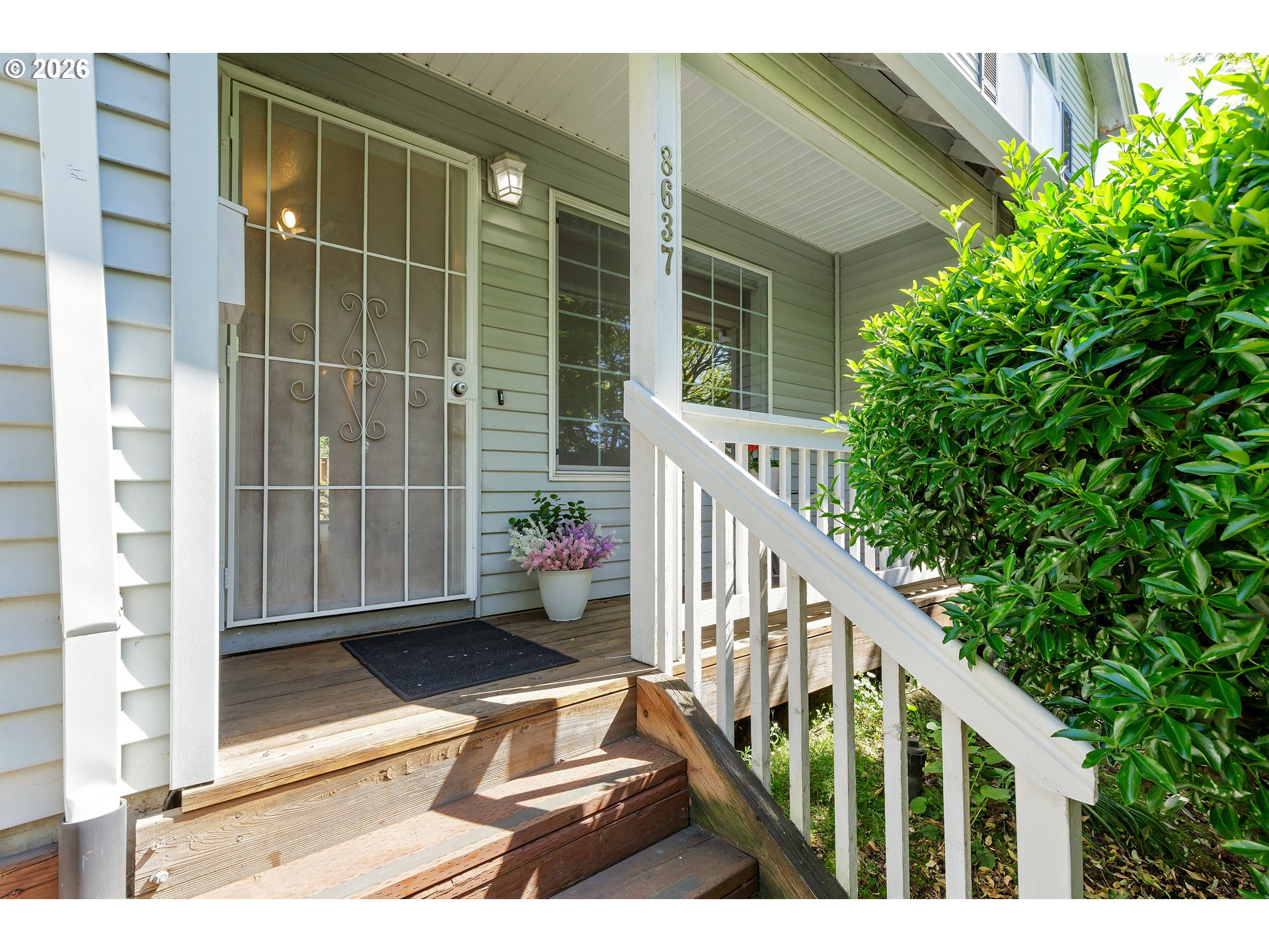 8637 N WILLAMETTE BLVD, Portland, OR, 97203