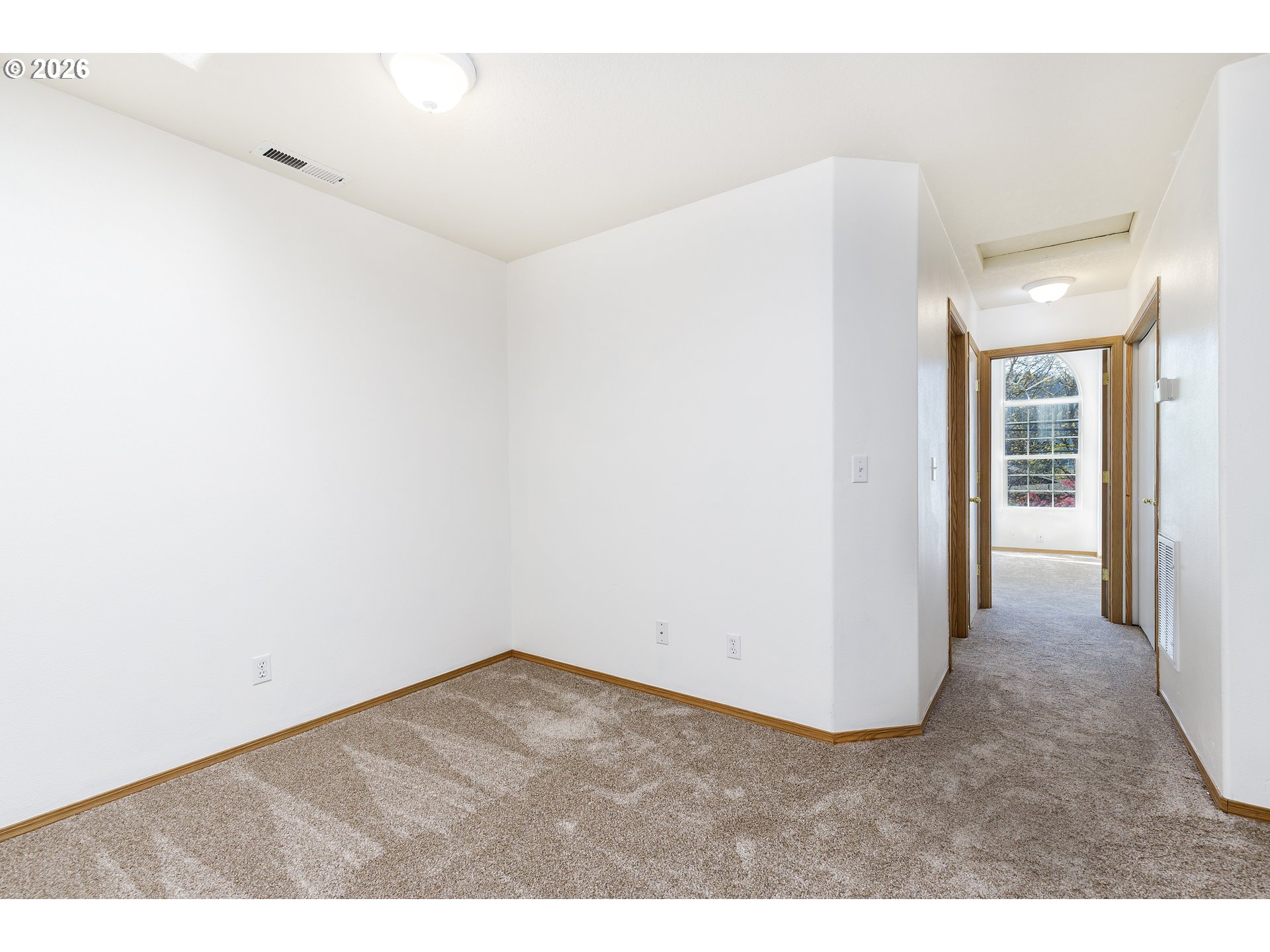 8637 N WILLAMETTE BLVD, Portland, OR, 97203