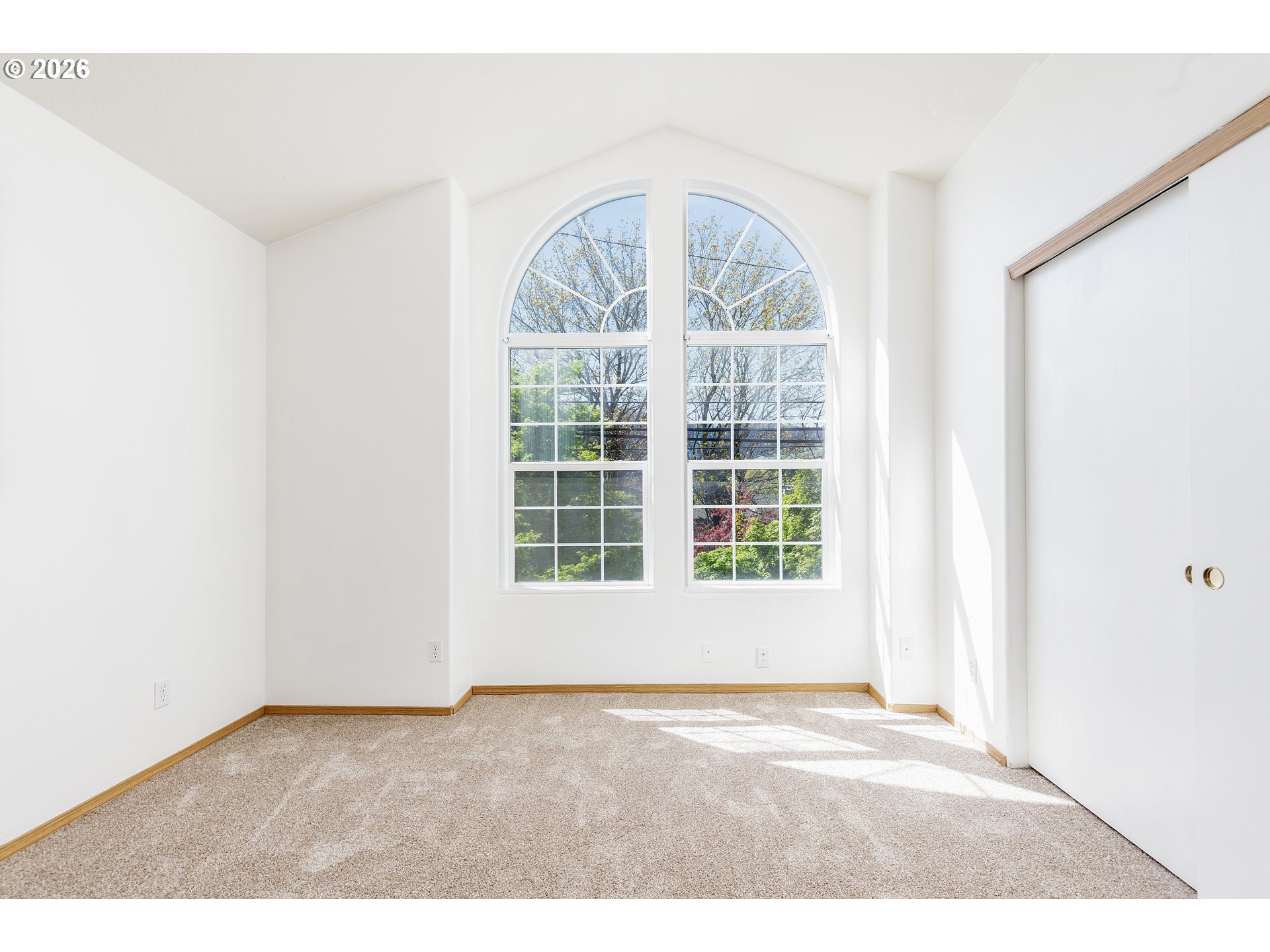 8637 N WILLAMETTE BLVD, Portland, OR, 97203