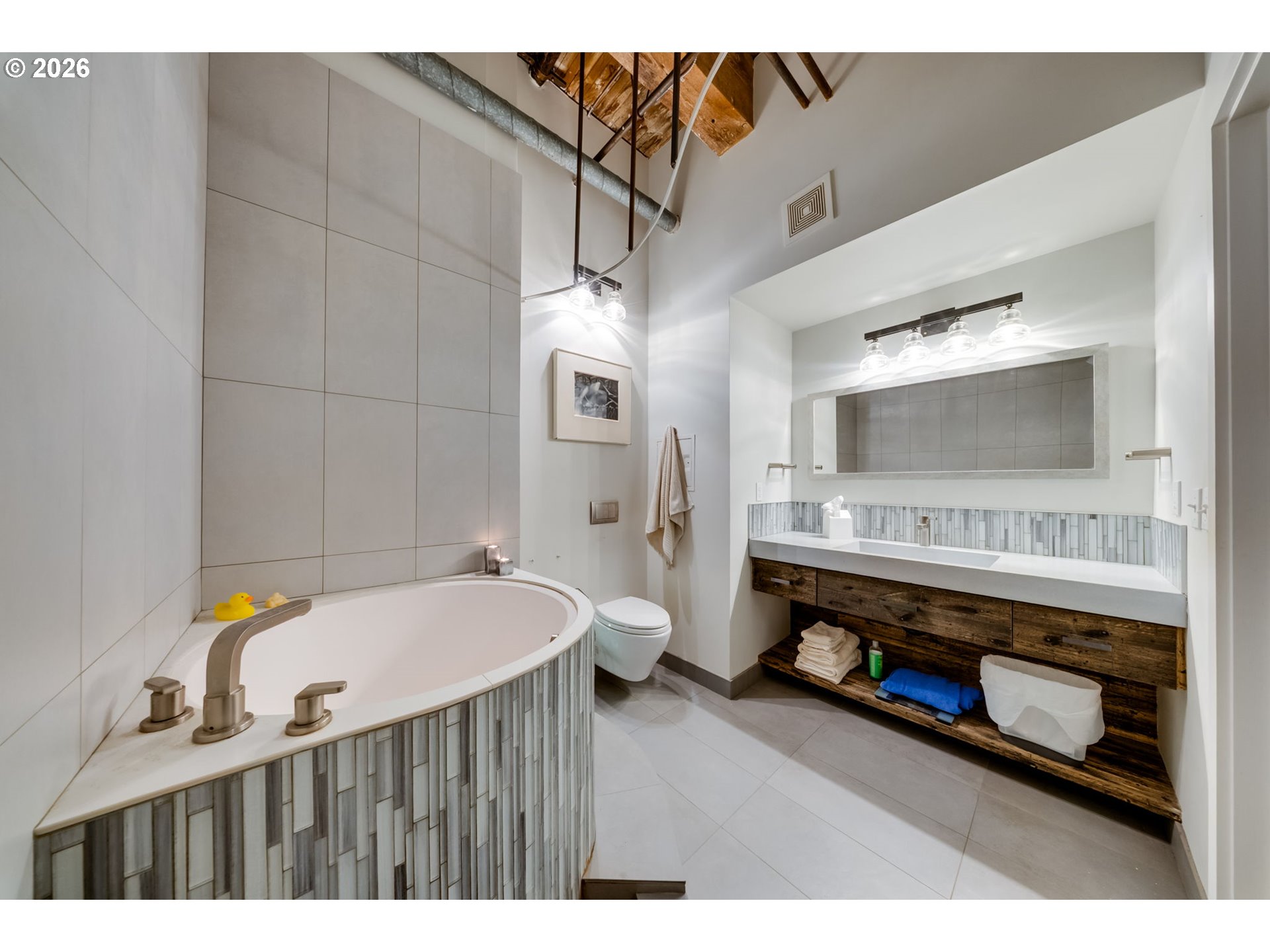 Photo #16: 511206843 Listing: Photo #16